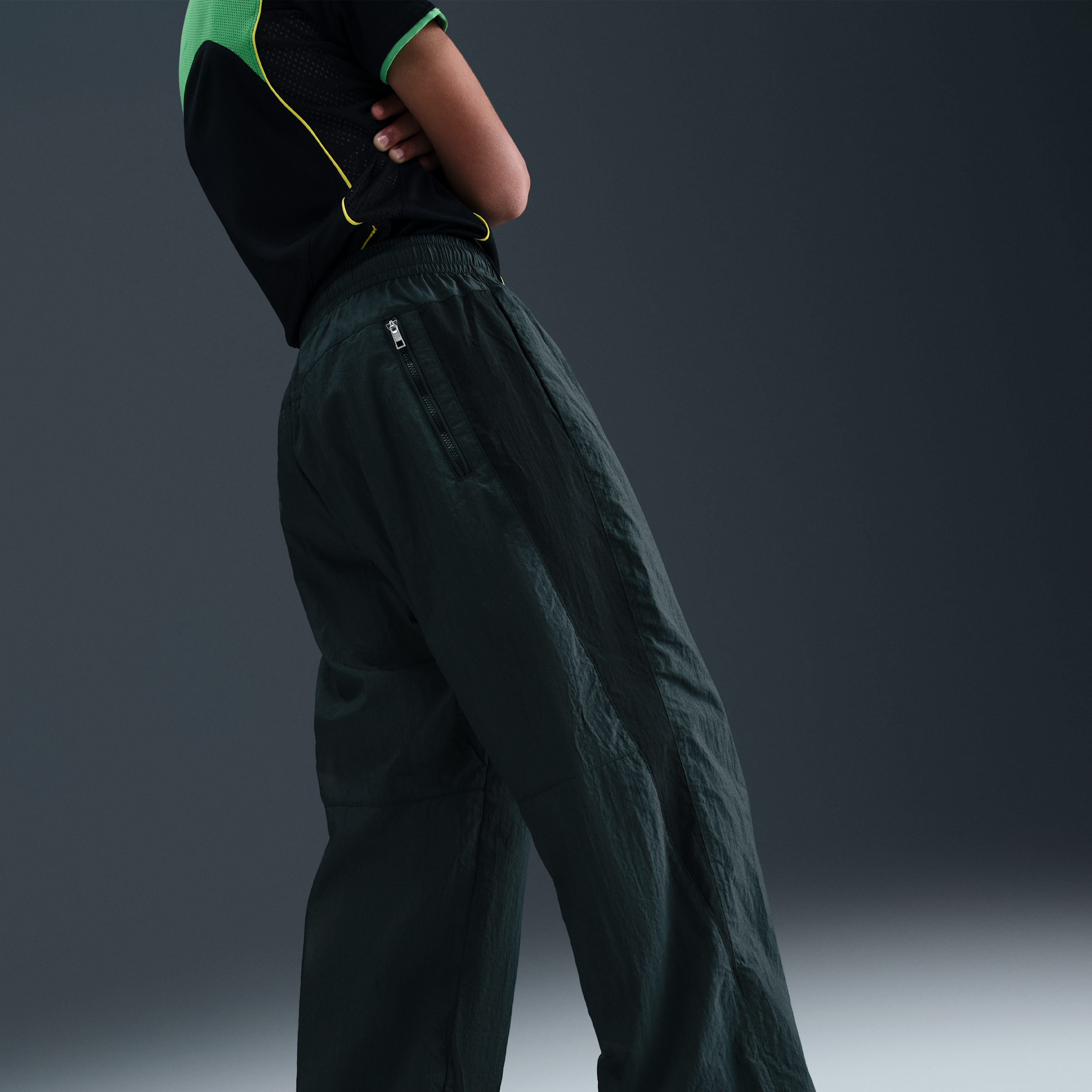 Thumbnail - Nike Air Track-Pants aus Webstoff (ältere Kinder) - Grün