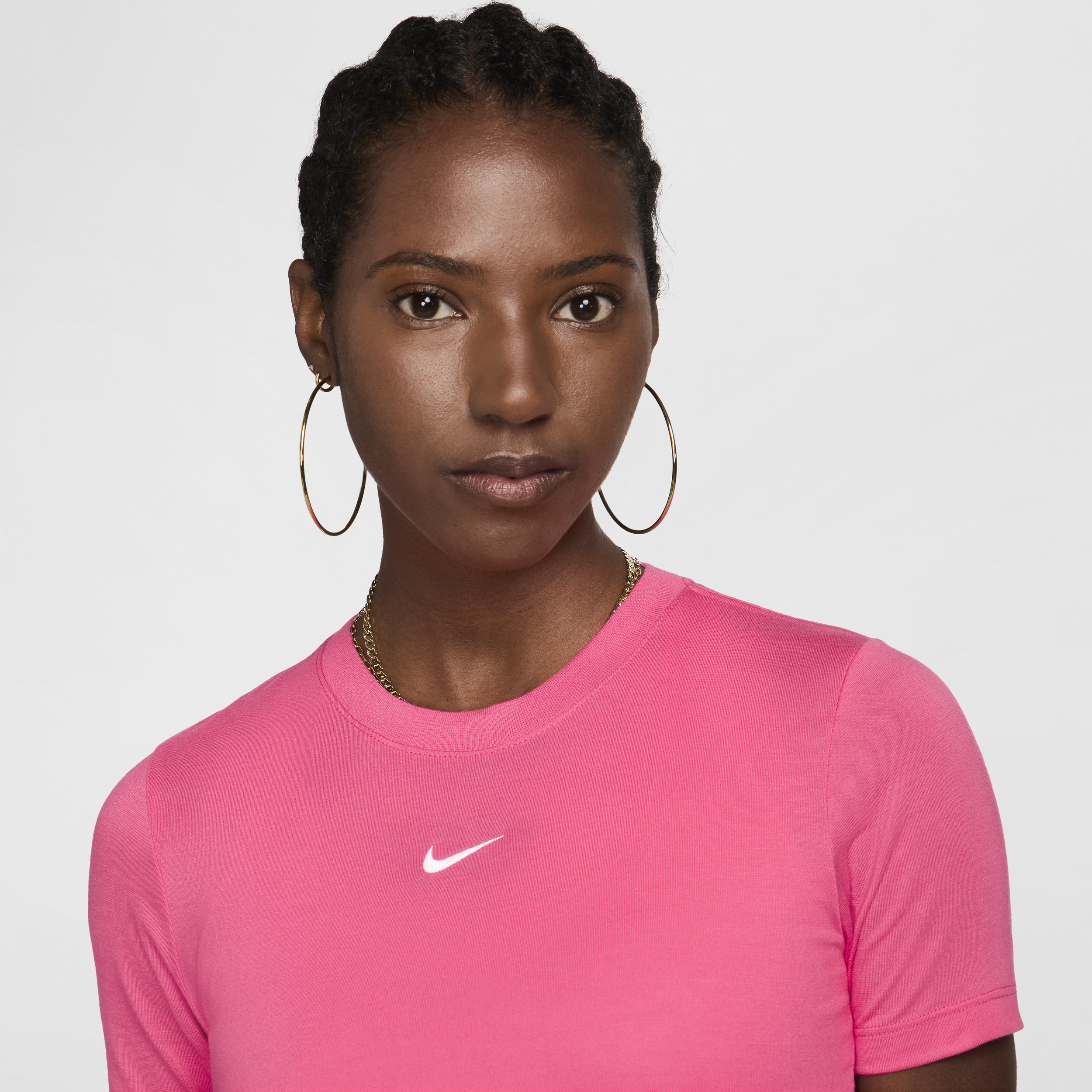 T-shirt slim court Nike Sportswear Essential pour femme - Rose