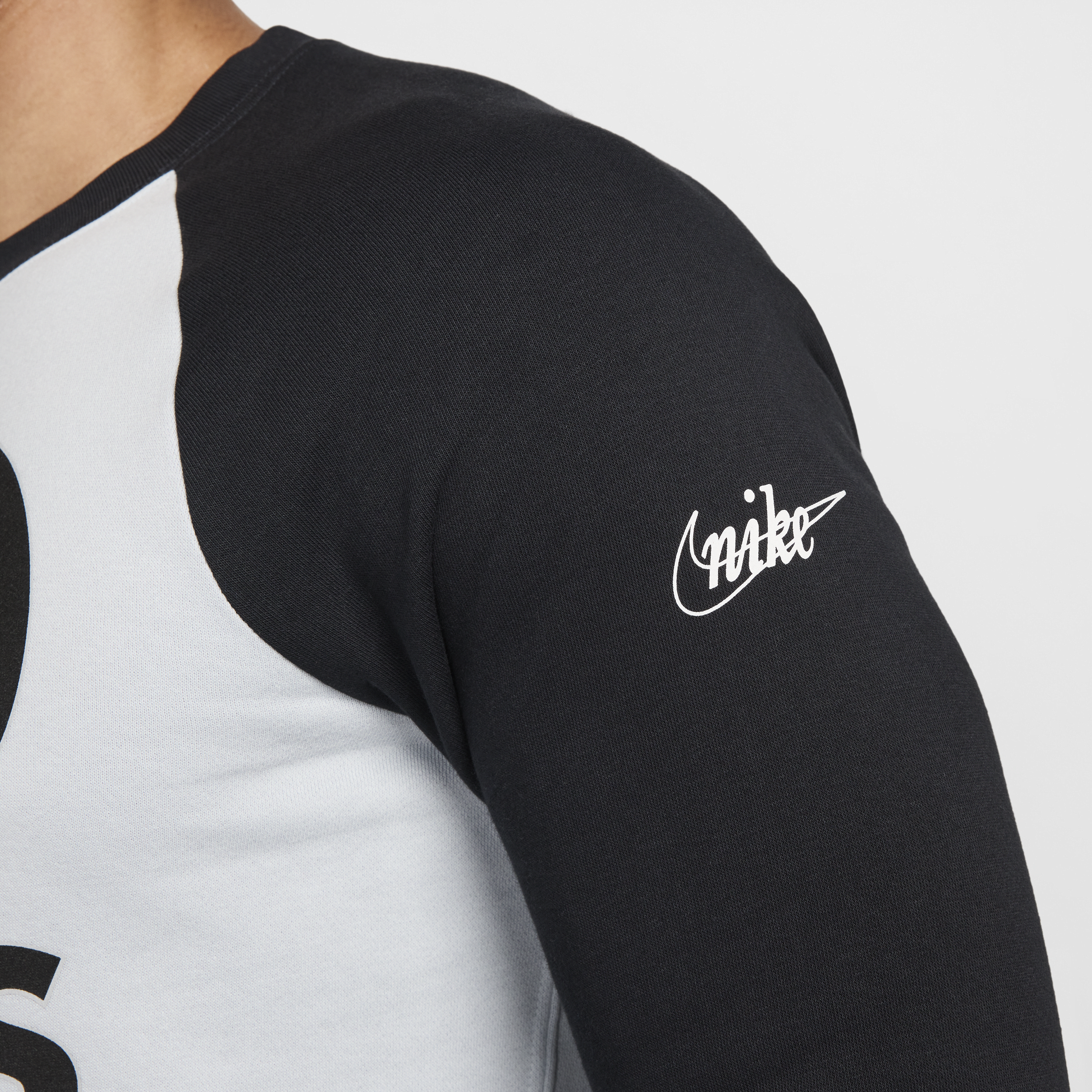 Sweat-shirt Nike Historic Raglan (NFL Raiders) pour Homme - Gris