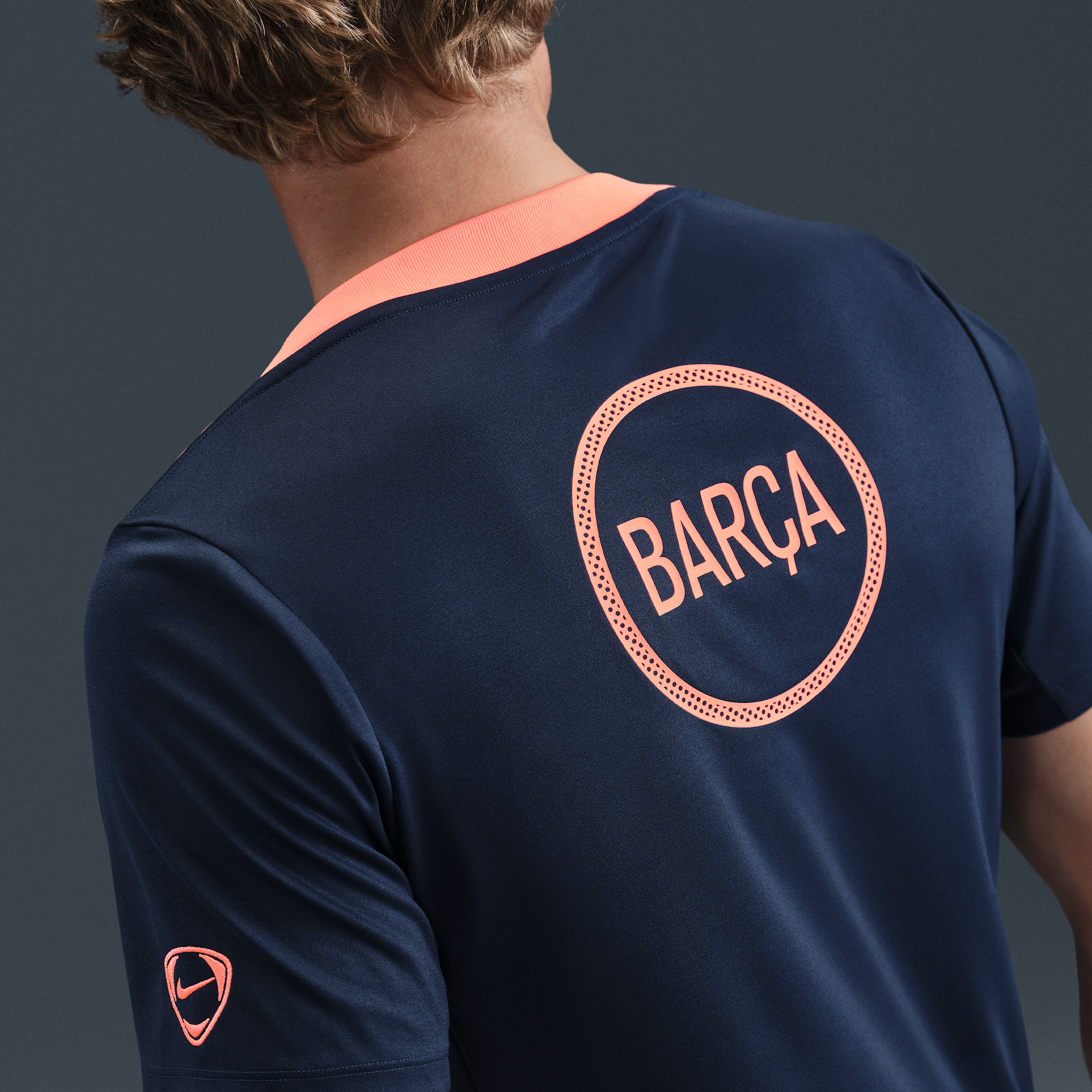 Thumbnail - FC Barcelona Academy Pro Third Nike Dri-FIT Pre-Match-Fußballoberteil für Herren - Blau