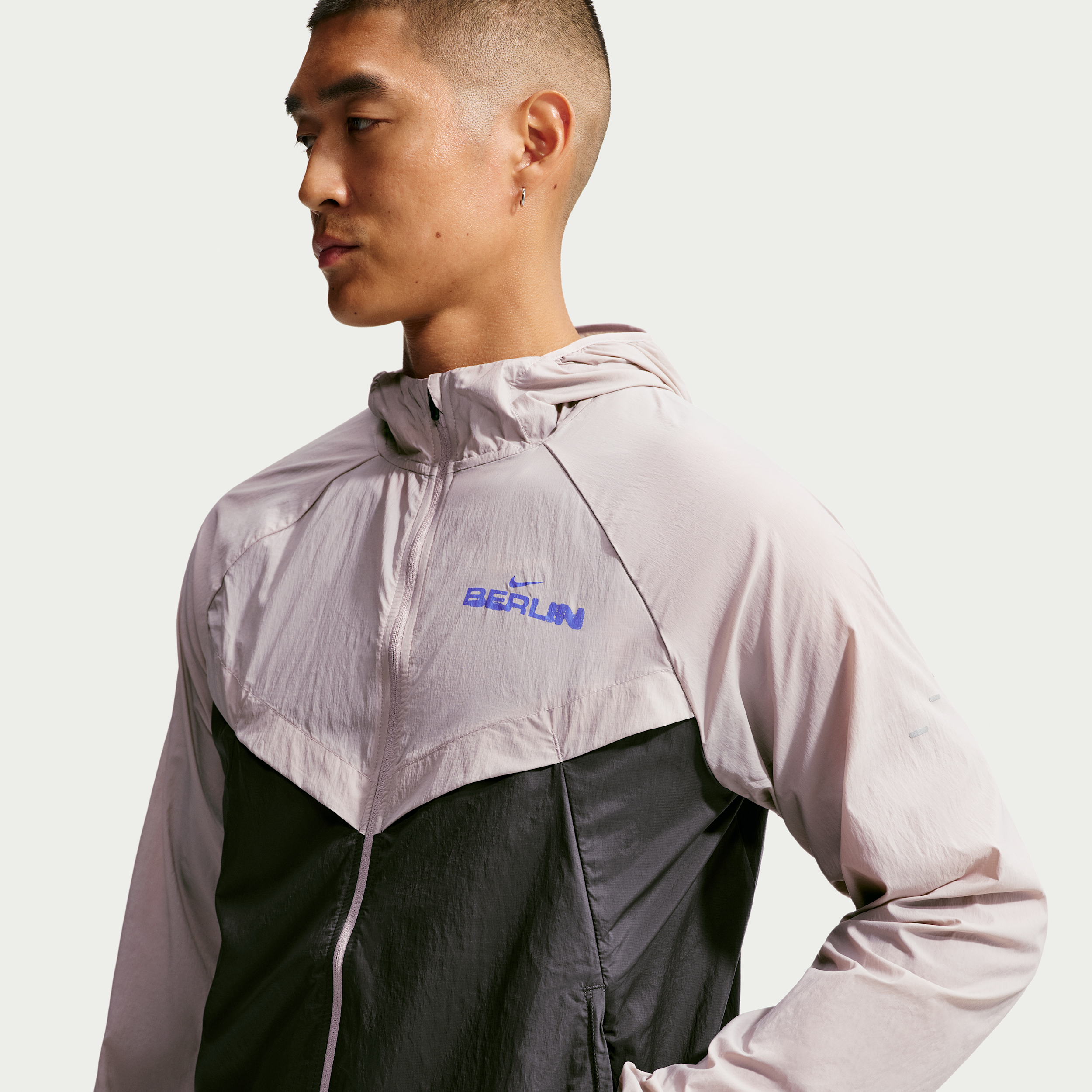 Nike Stride Repel-løbejakke til mænd - grå