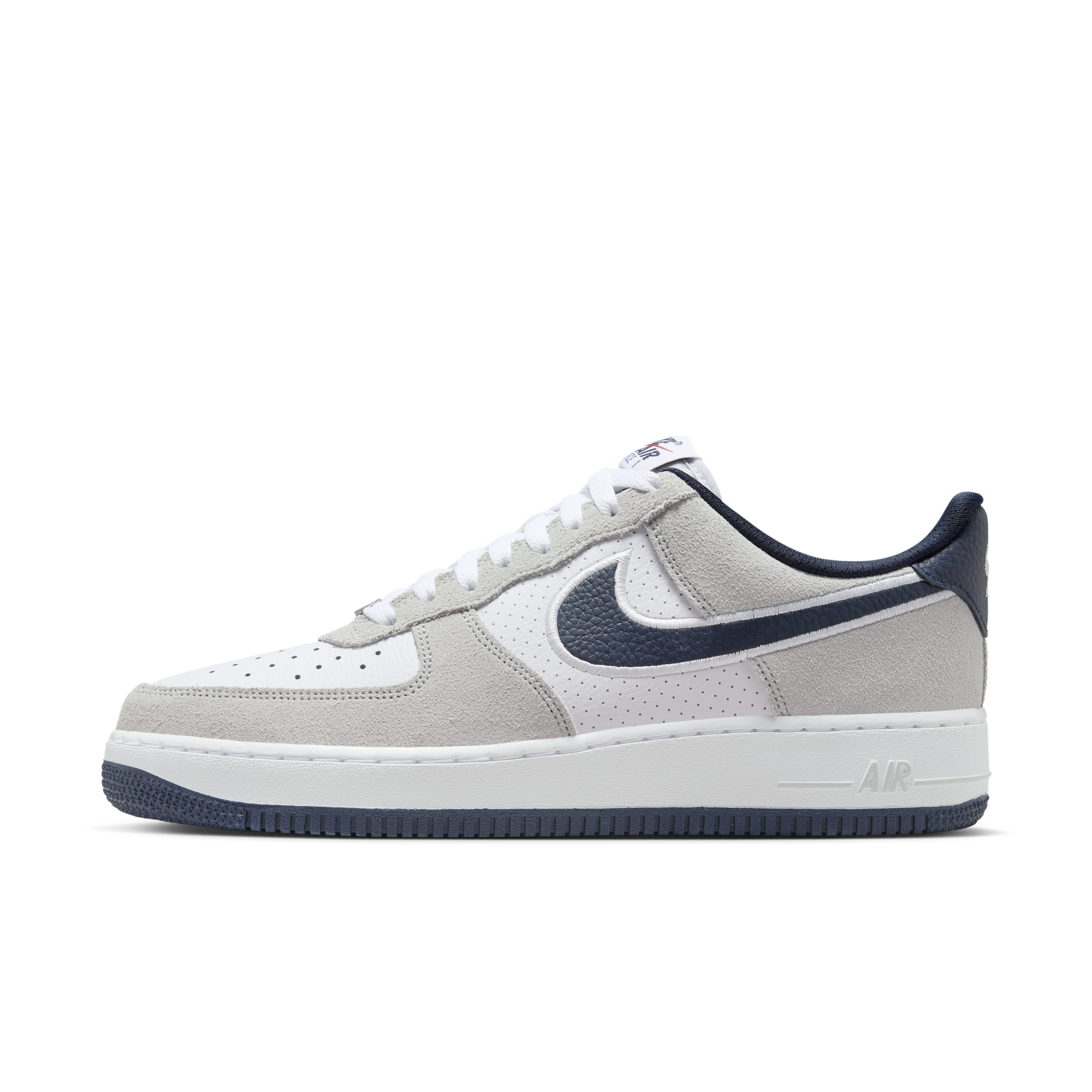 Thumbnail - Nike Air Force 1 '07 LV8 Schuh (Herren) - Weiß