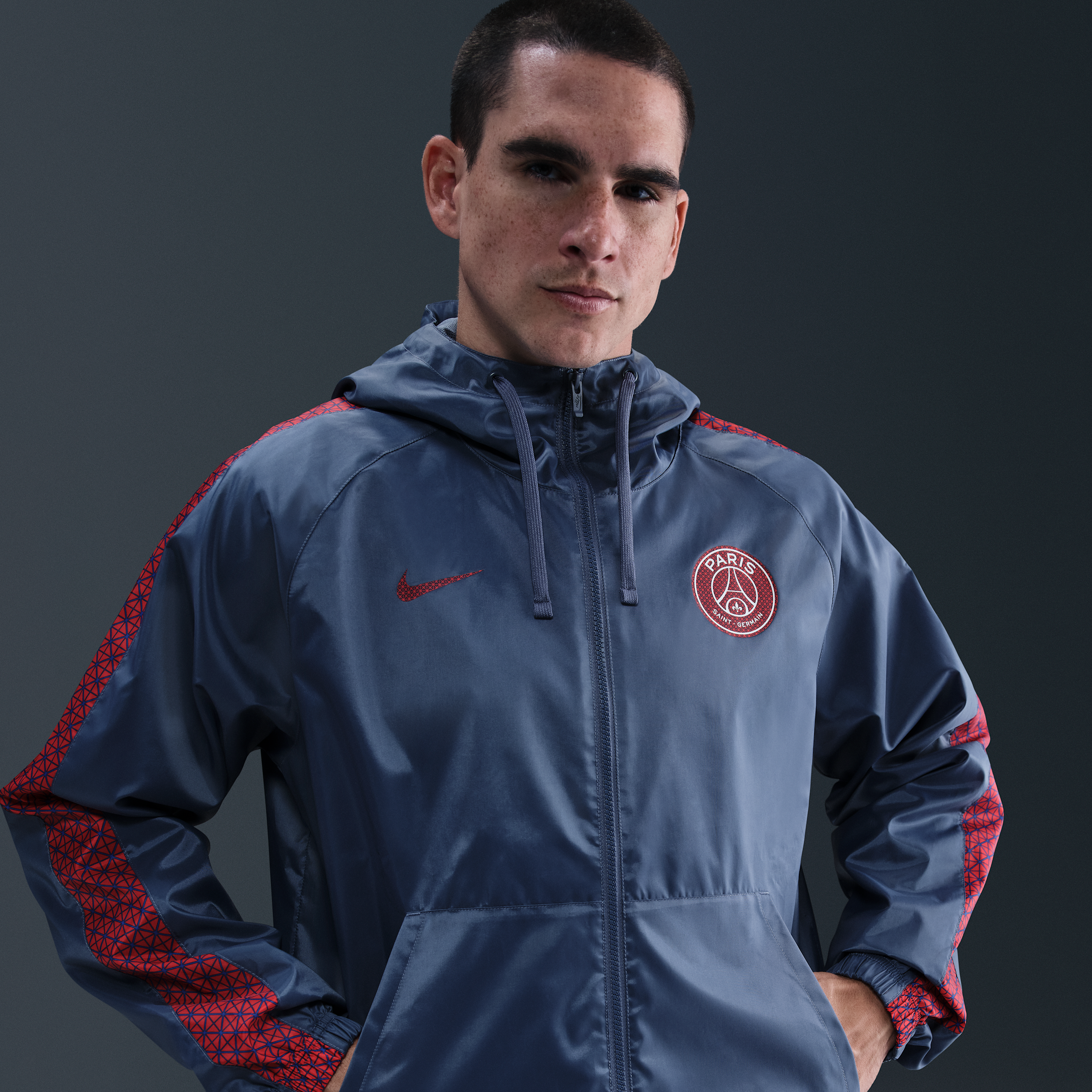 Thumbnail - Paris Saint-Germain Nike Fußball-Trainingsanzug aus Webmaterial mit Kapuze (Herren) - Blau