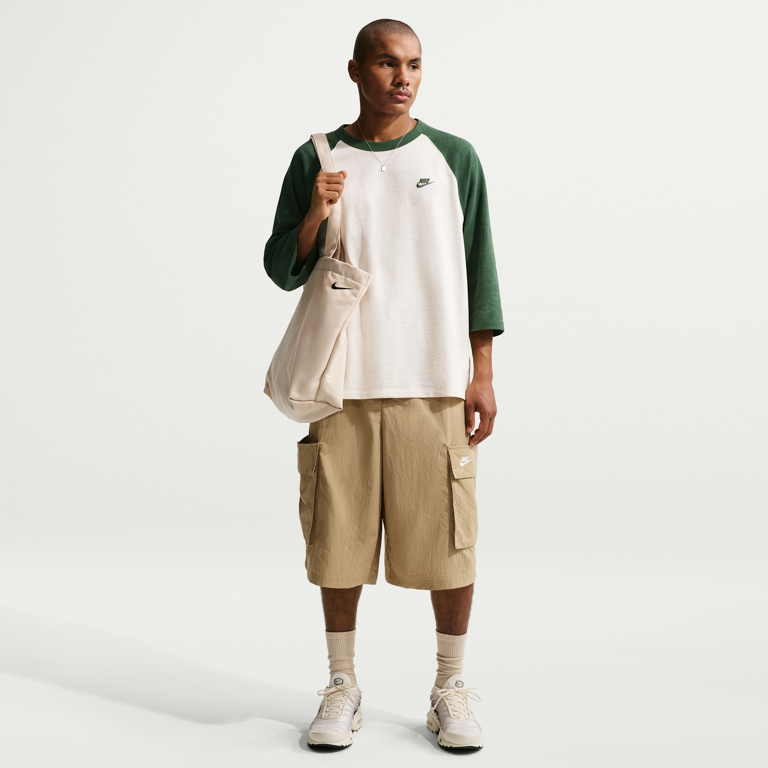 Shorts cargo oversize Nike Club – Uomo - Marrone