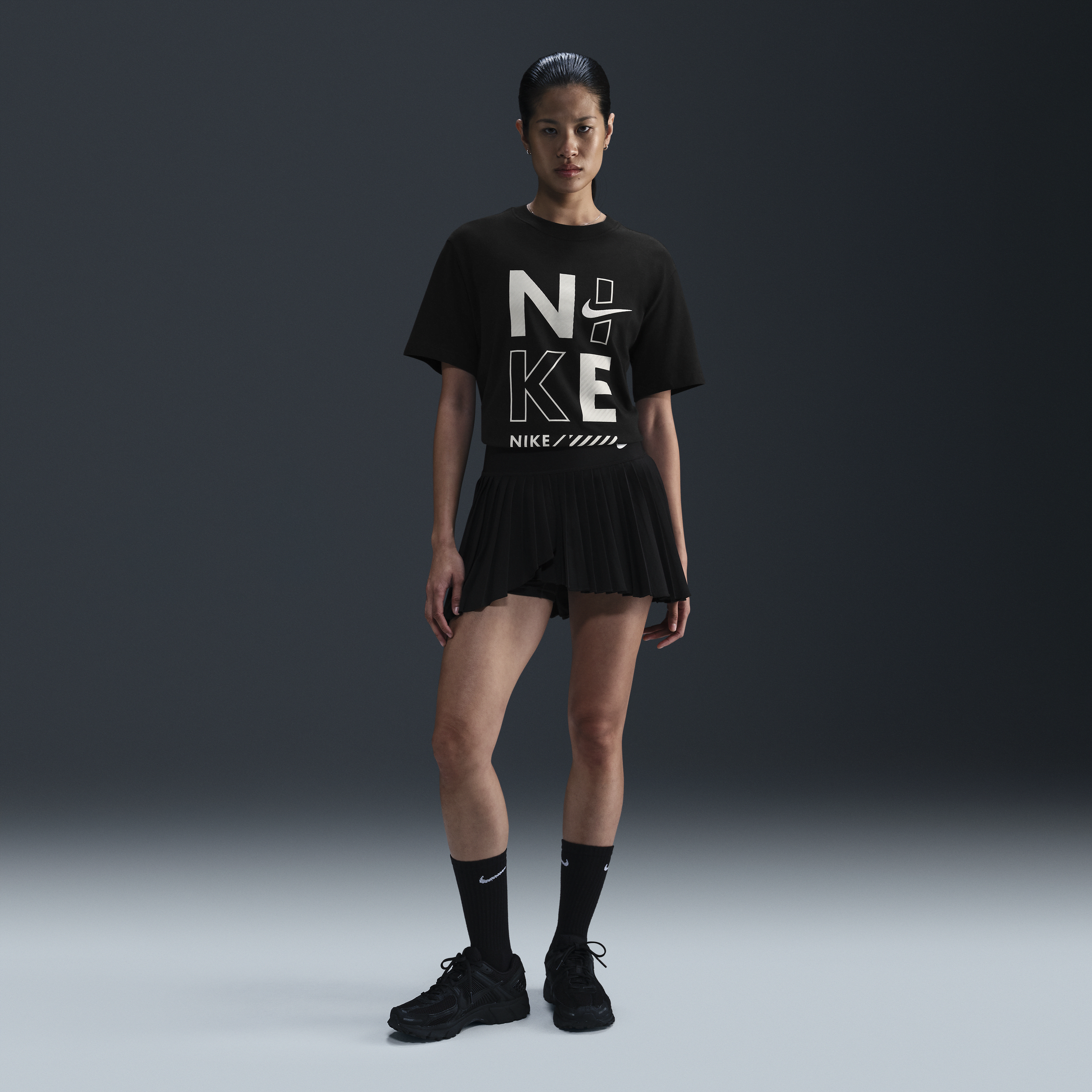 T-shirt Nike Sportswear pour femme - Noir