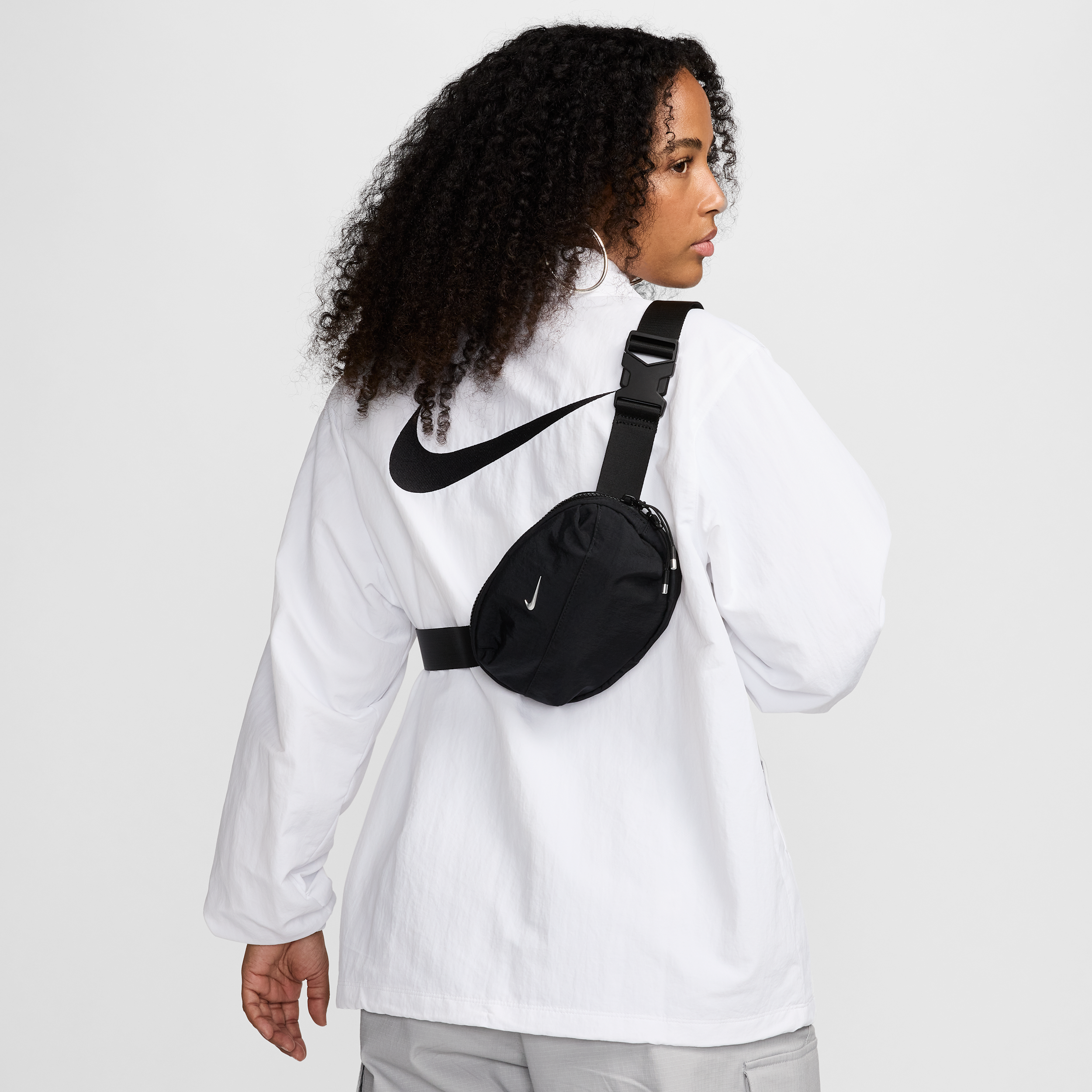 Nike Aura Cross-Body Bag (2L) - Black - Nylon - 50% Recycled Polyester