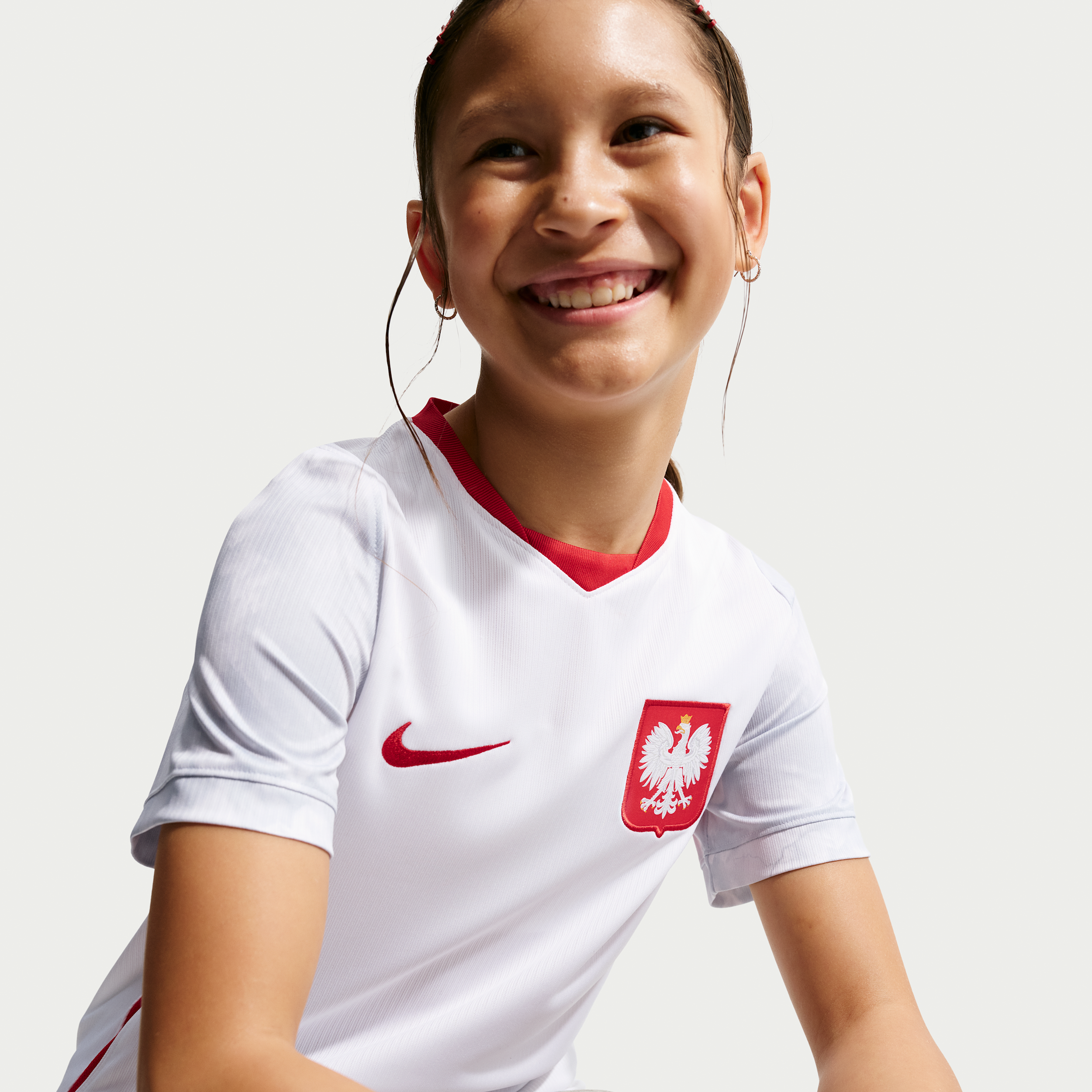 Thumbnail - Polen 2026 Nike Replika-Fußballtrikot mit Dri-FIT-Technologie (ältere Kinder) - Weiß