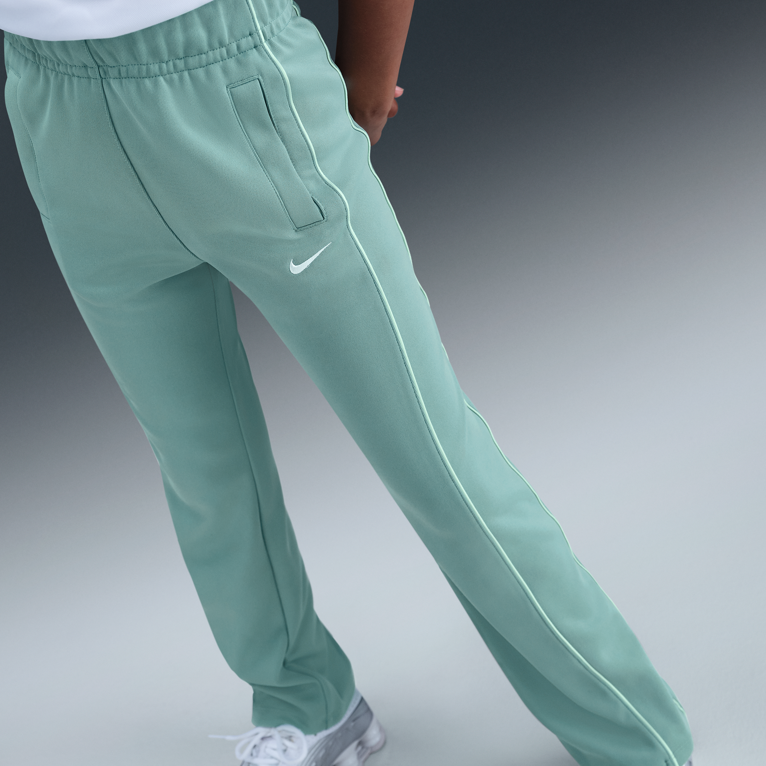 Thumbnail - Nike Track-Pants (ältere Kinder, Mädchen) - Grün