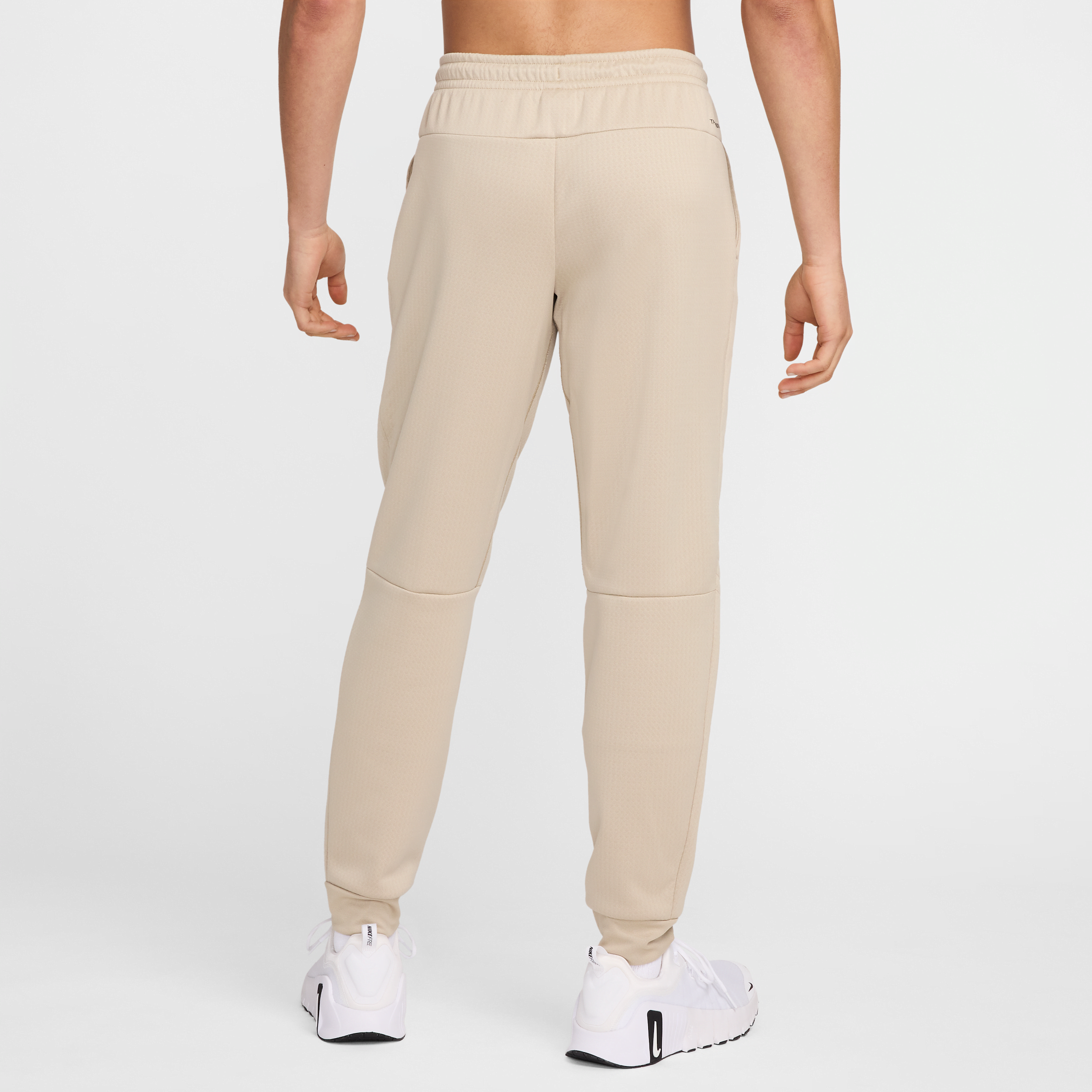 Pantalon de jogging de fitness déperlant pour l'hiver Therma-FIT Nike Therma Sphere pour homme - Marron