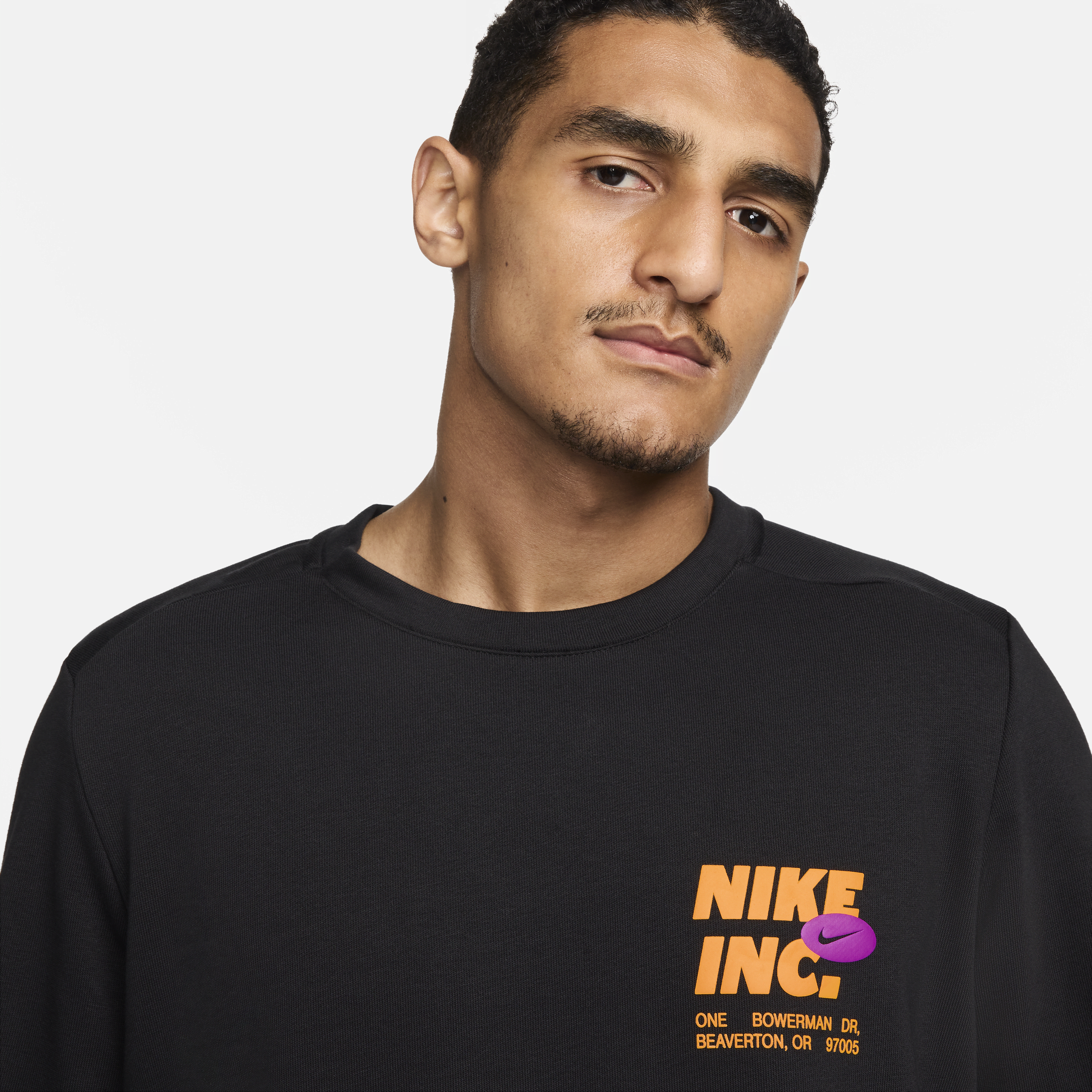 Nike Dri-FIT fitnesstop van fleece met ronde hals en lange mouwen voor heren Zwart