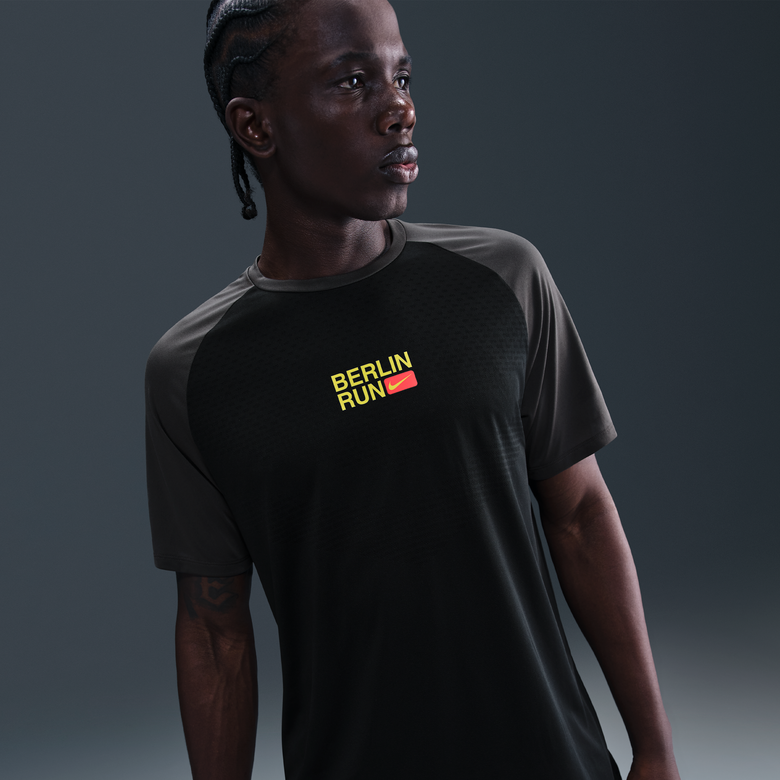 Nike Stride Dri-FIT ADV hardlooptop met korte mouwen voor heren Zwart