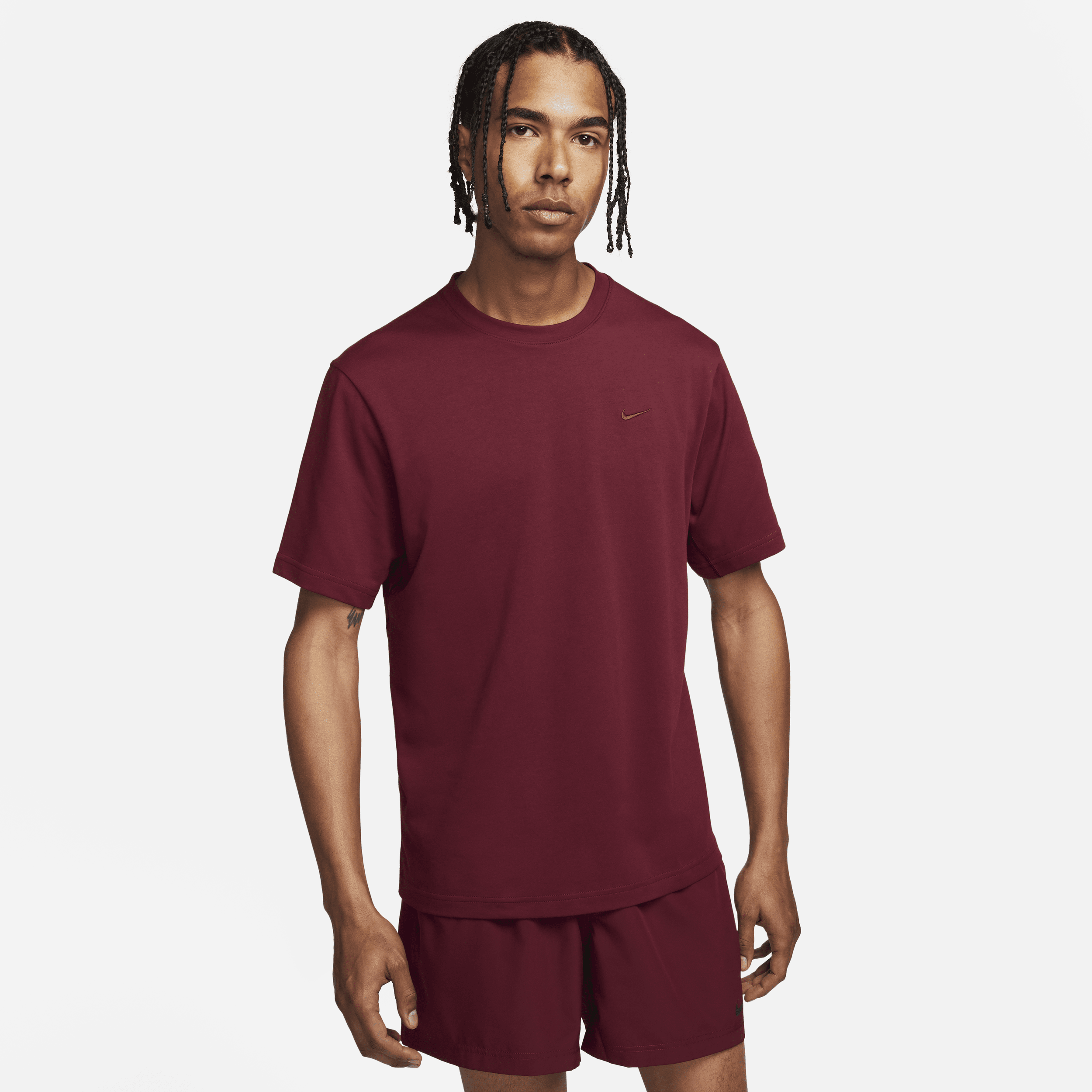 Thumbnail - Nike Primary vielseitiges Nike Dri-FIT Kurzarm-Oberteil für Herren - Rot