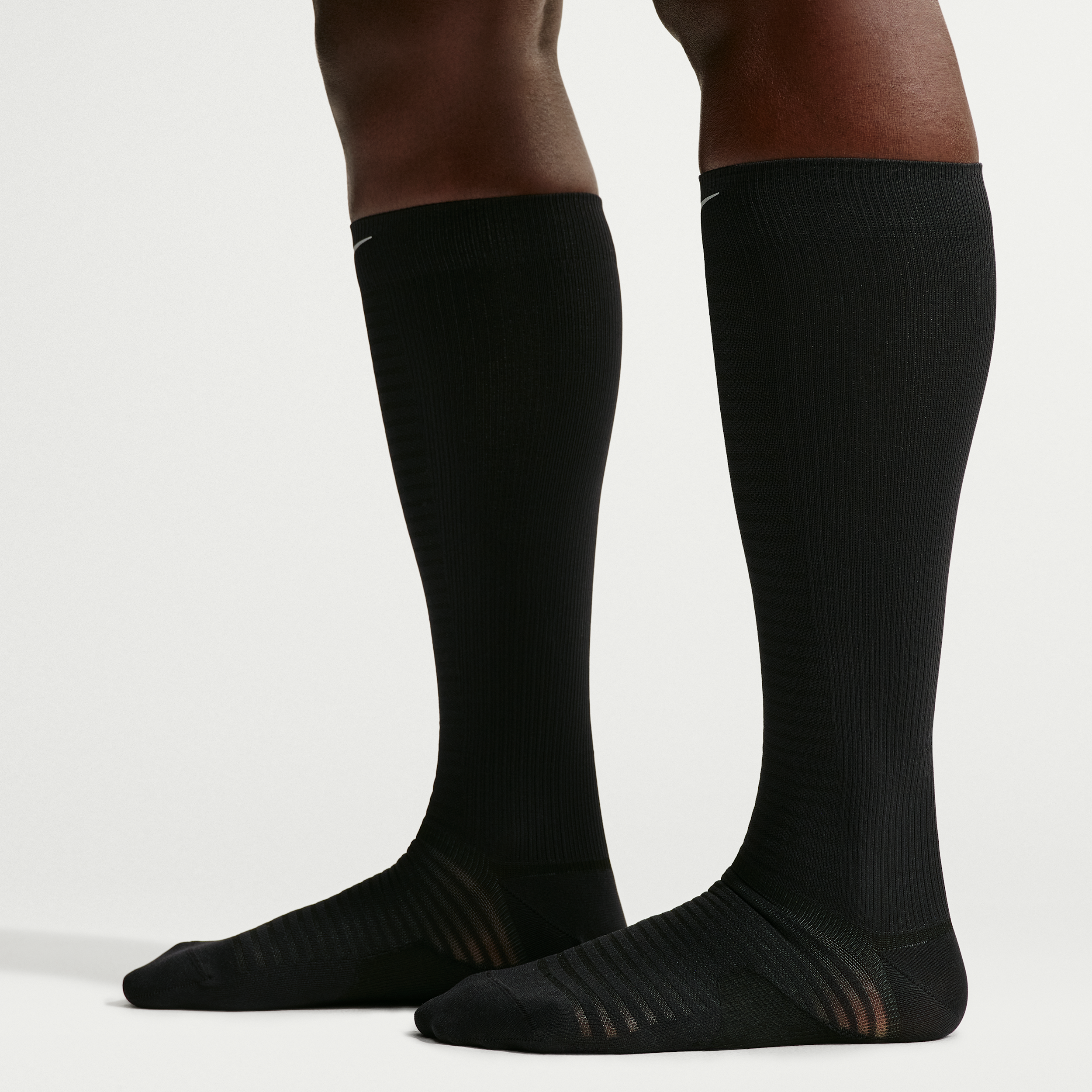 Nike Chaussettes De Running Hautes De Compression Nike Spark Lightweight