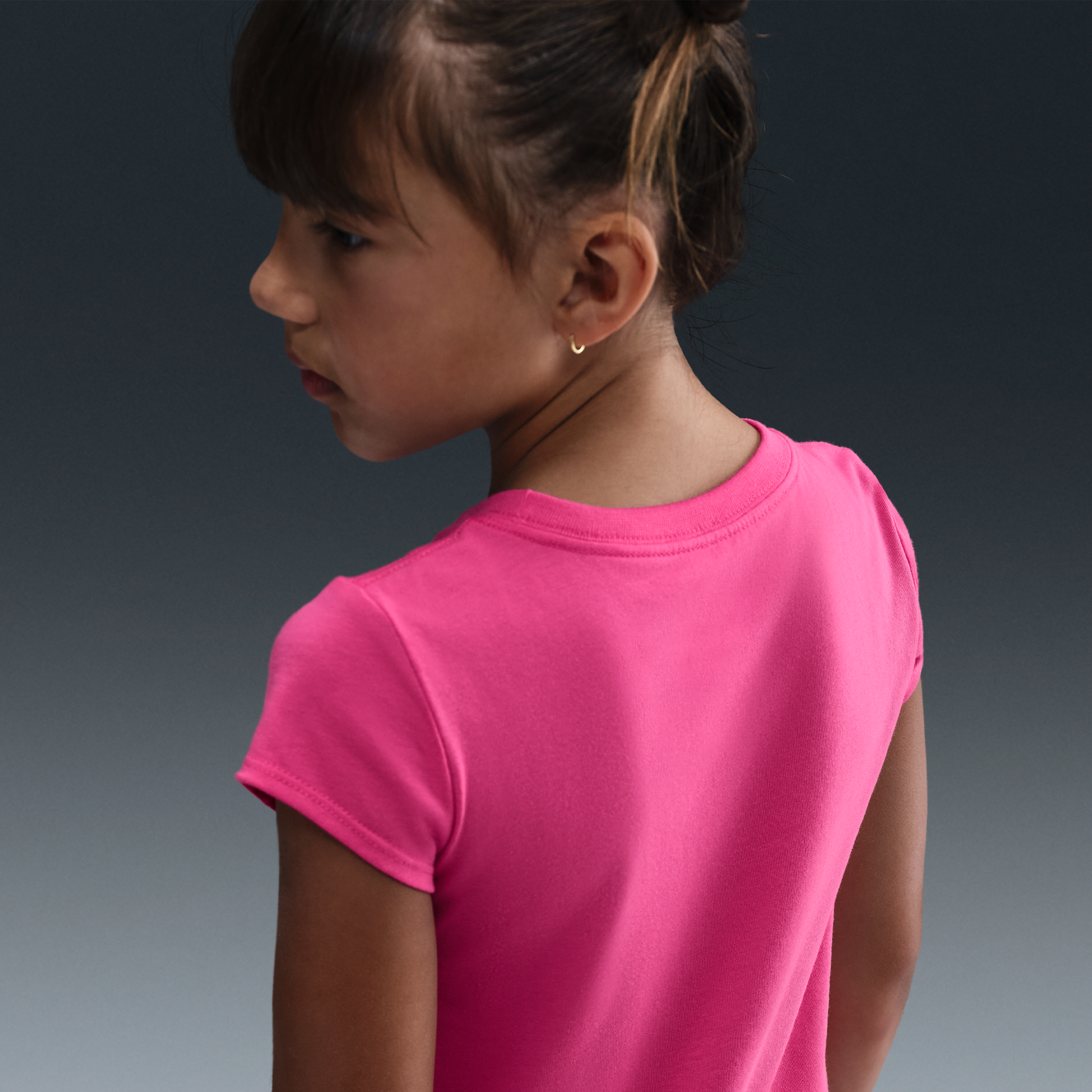 Thumbnail - Nike T-Shirt für jüngere Kinder - Pink