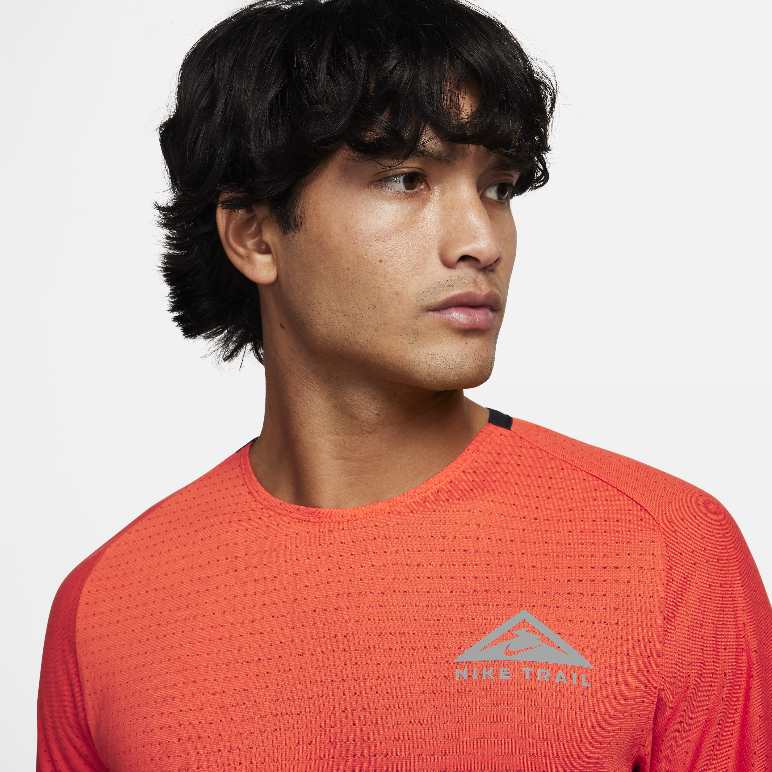 Nike Trail Solar Chase hardlooptop met korte mouwen en Dri-FIT voor heren Oranje