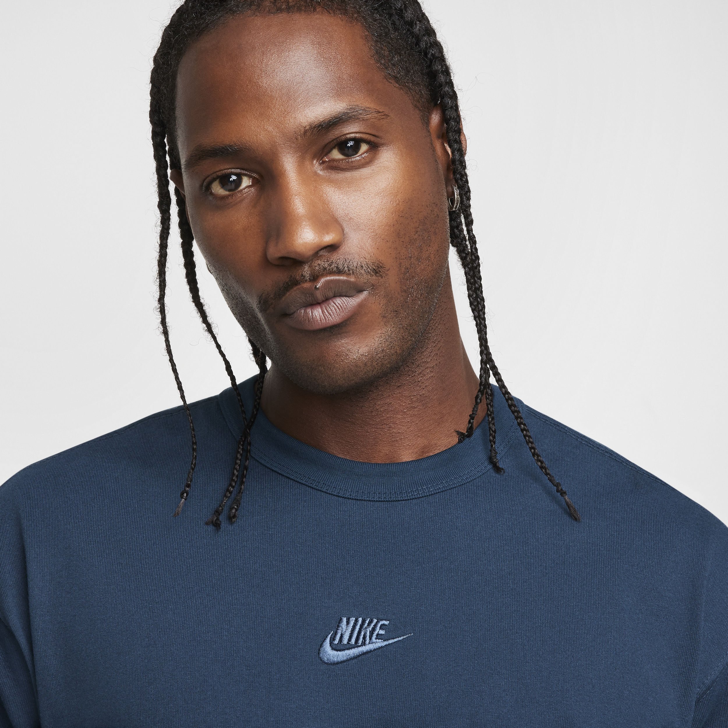 Tee-shirt Nike Sportswear Premium Essentials pour Homme - Bleu