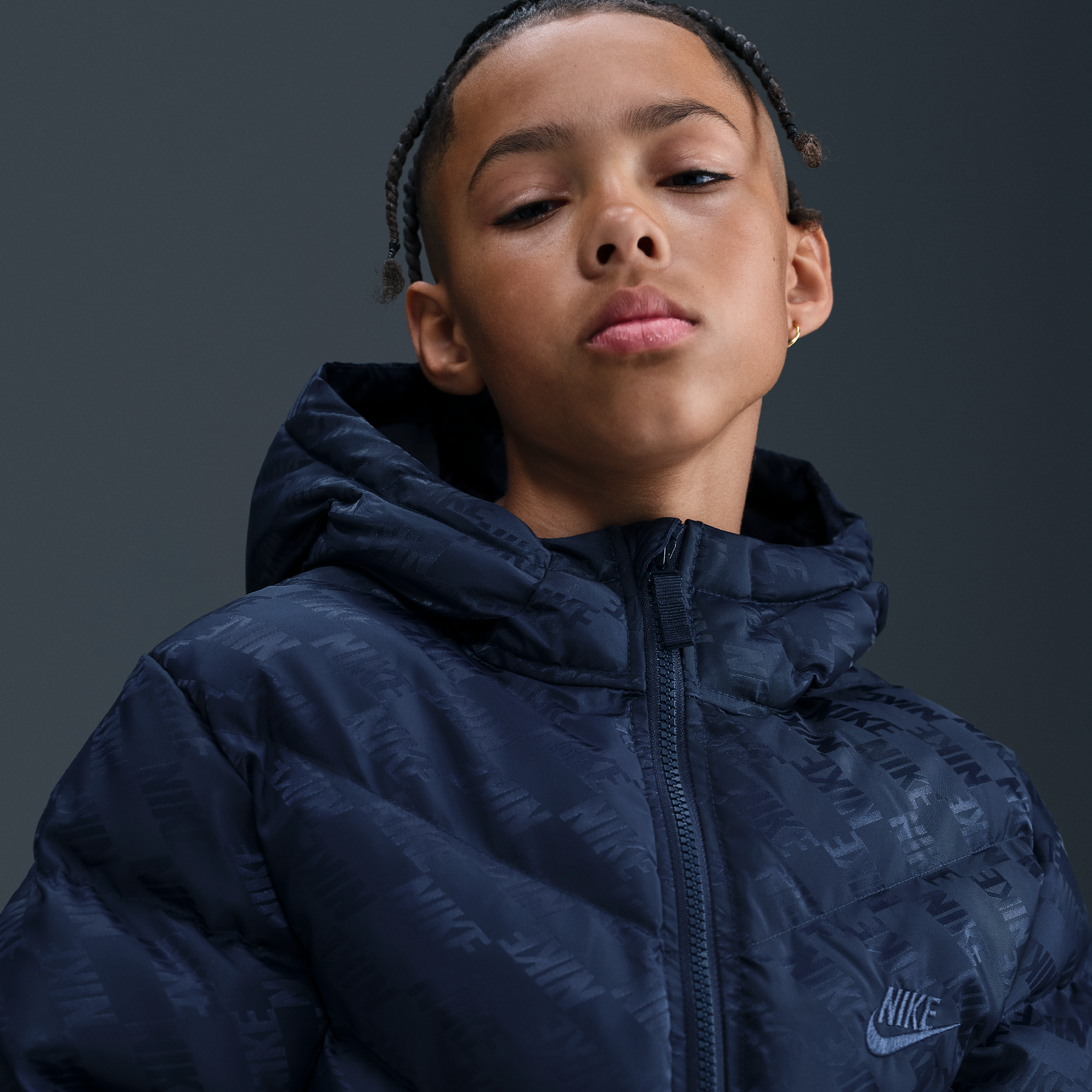 Thumbnail - Nike All Day Play Therma-FIT-Puffer-Jacke mit weiter Passform (ältere Kinder) - Blau