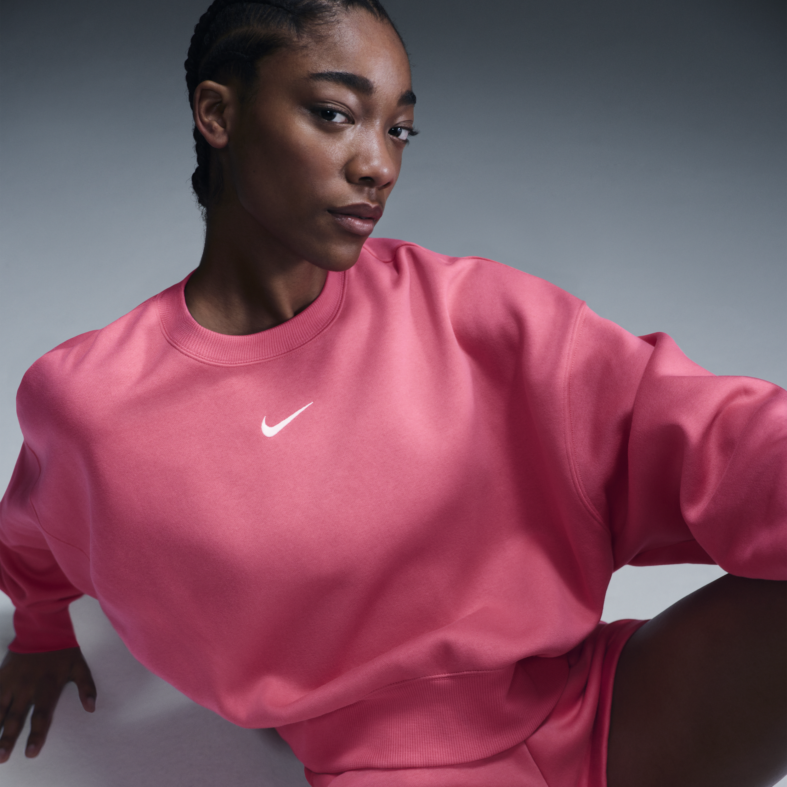 sweat-ultra-oversize-a-col-ras-du-cou-nike-sportswear-phoenix-fleece-pour-femme-rose-nike-store-38261801435