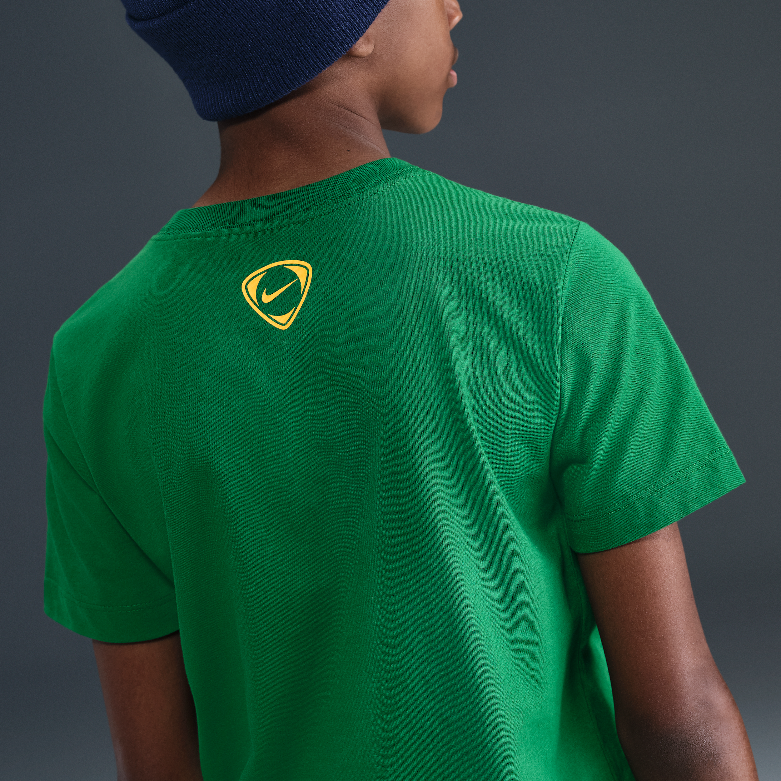 Thumbnail - Nike Sportswear Total 90 T-Shirt (ältere Kinder) - Grün