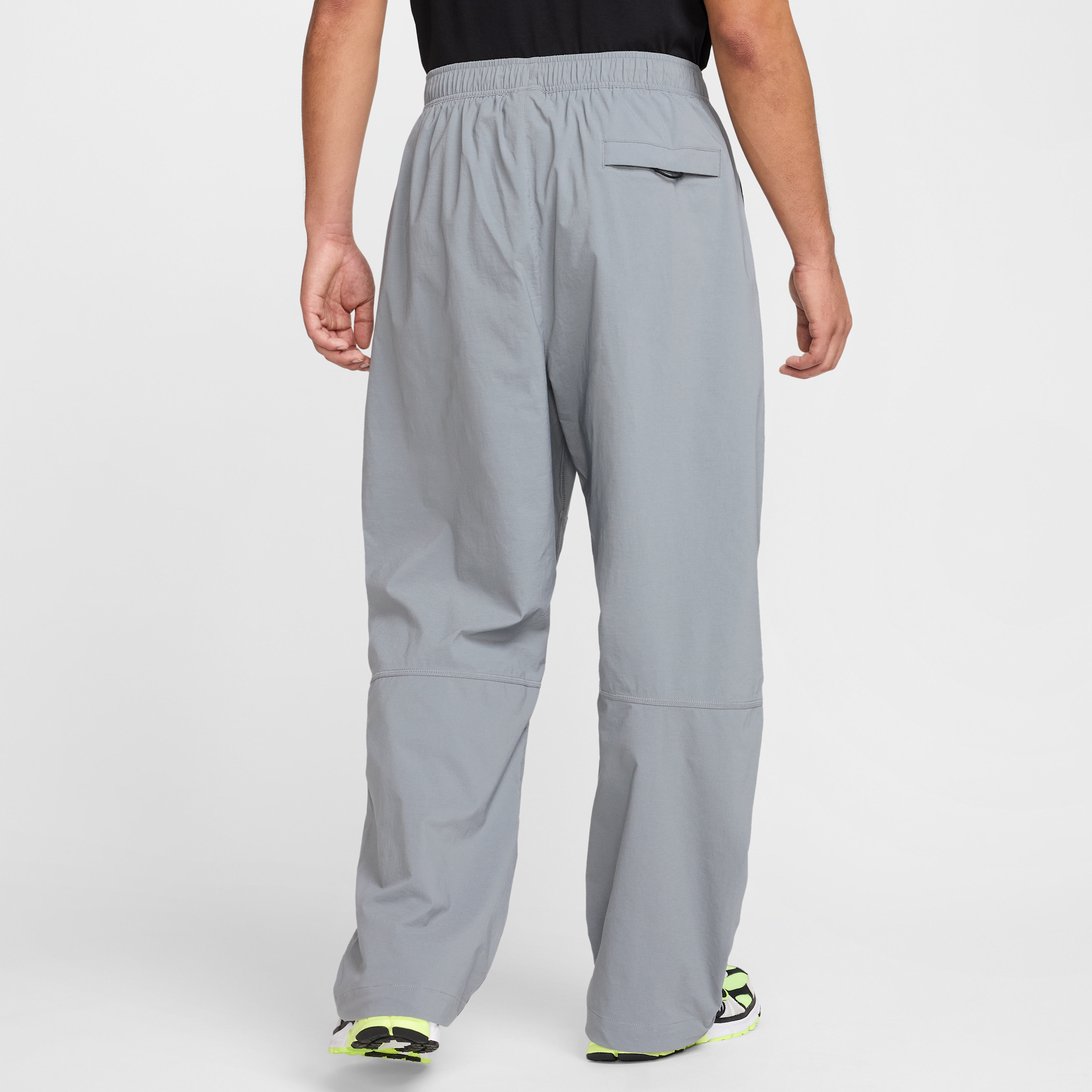 Pantalon tissé oversize Nike Tech pour homme - Gris