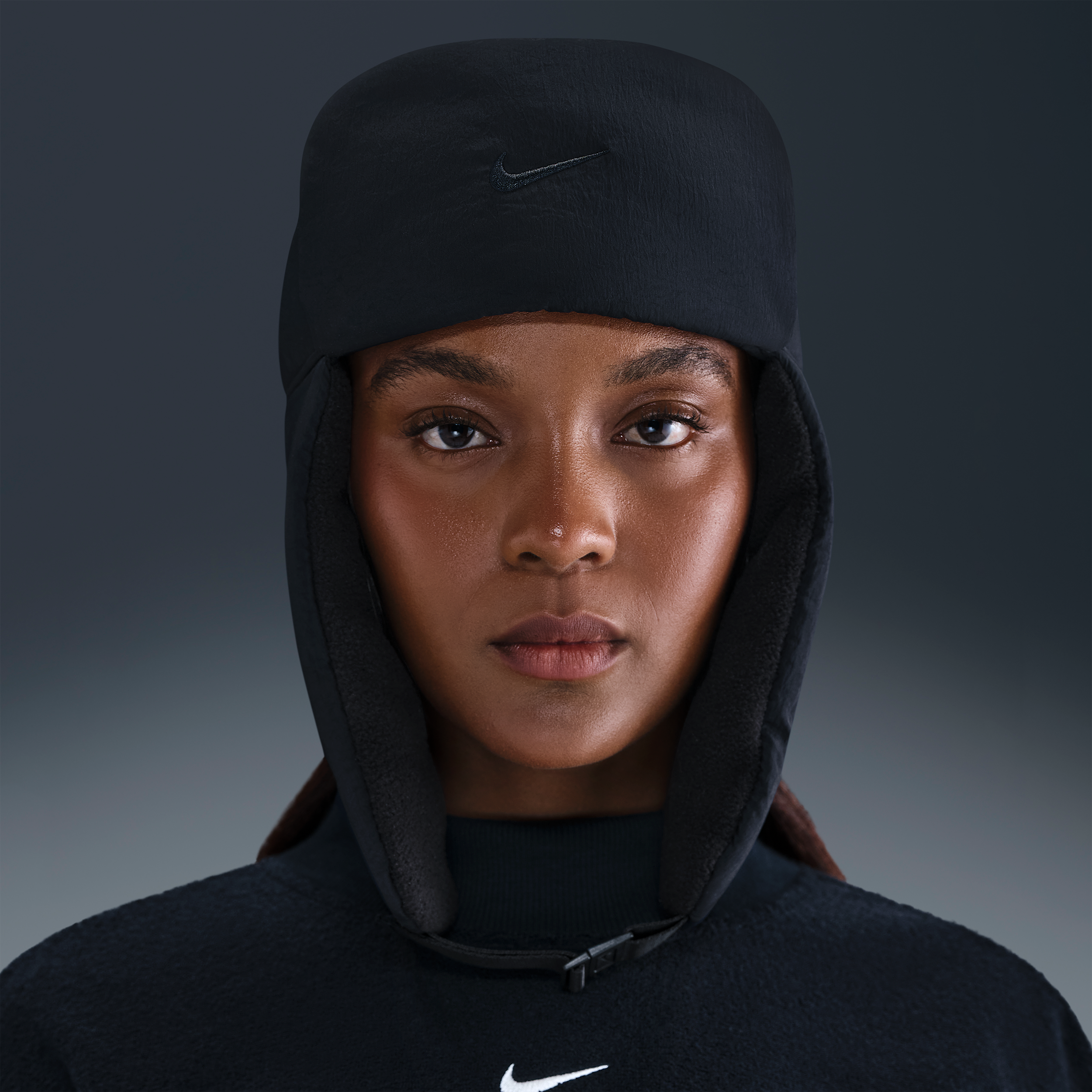 Thumbnail - Nike Fly unstrukturierte Puffer Trapper Cap - Schwarz