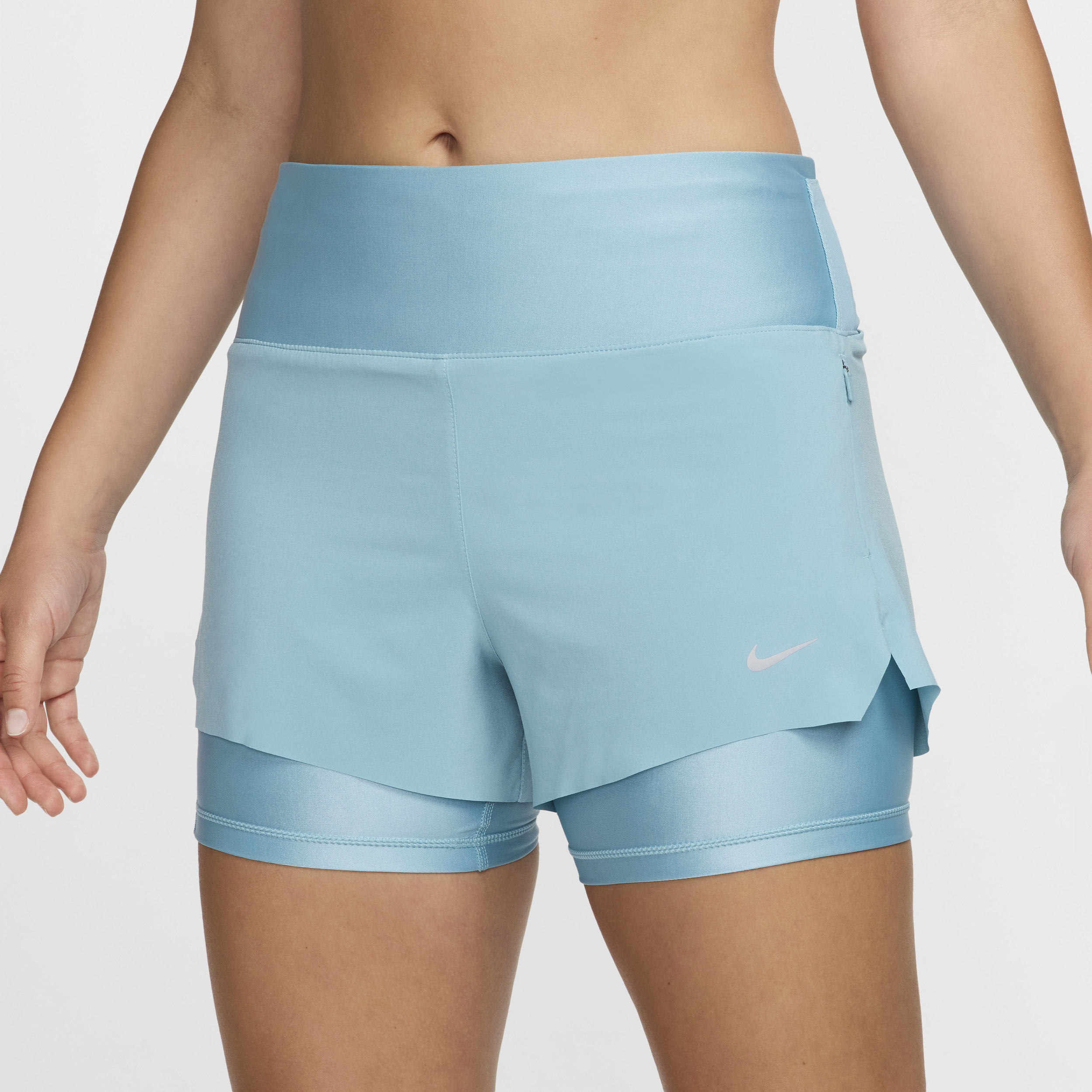 Short de running 2-en-1 avec poches taille mi-basse 8 cm Nike Dri-FIT Swift pour femme - Bleu