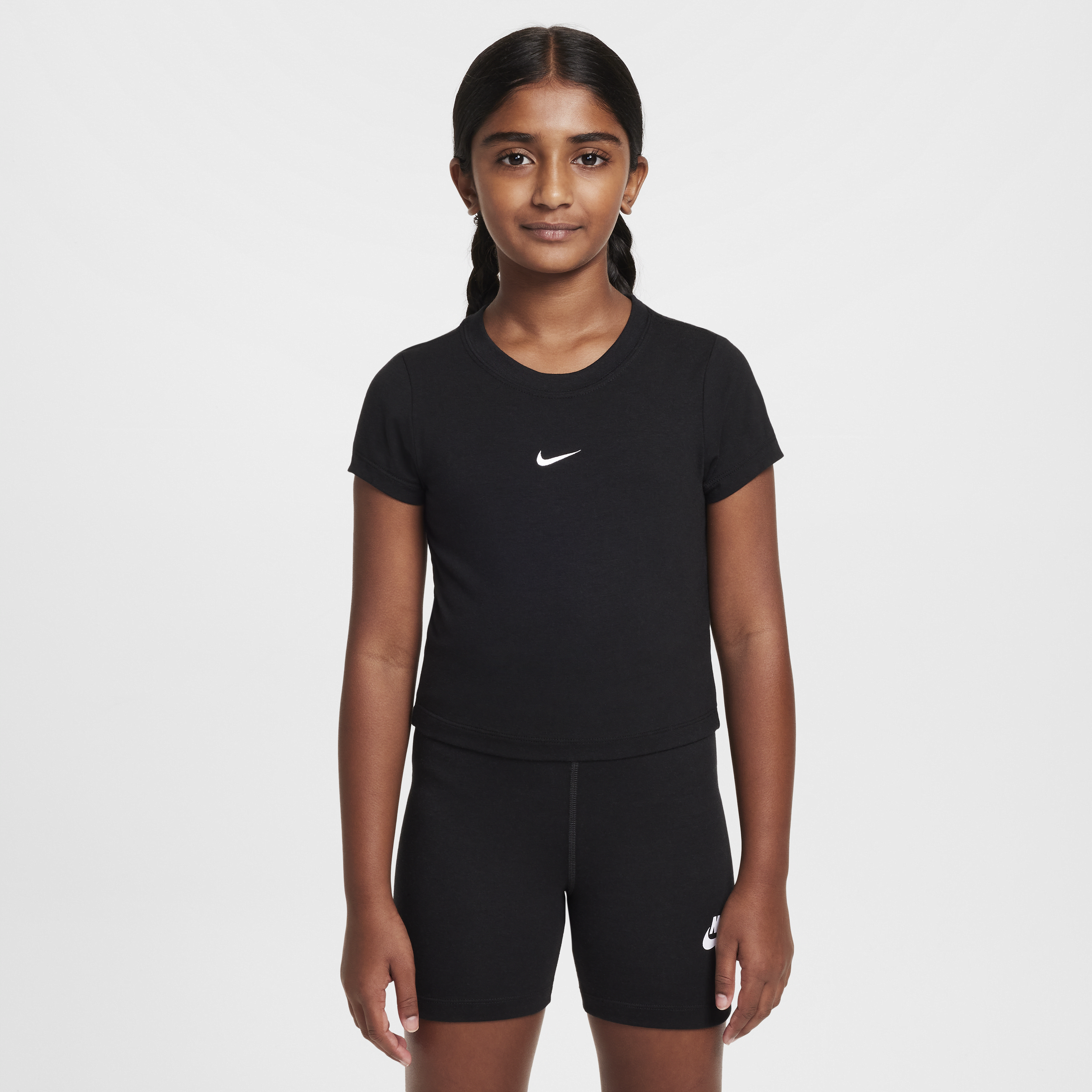 Nike Sportswear Older Kids (Girls) Cropped T-Shirt - Black - Modal/Cotton/Elastane