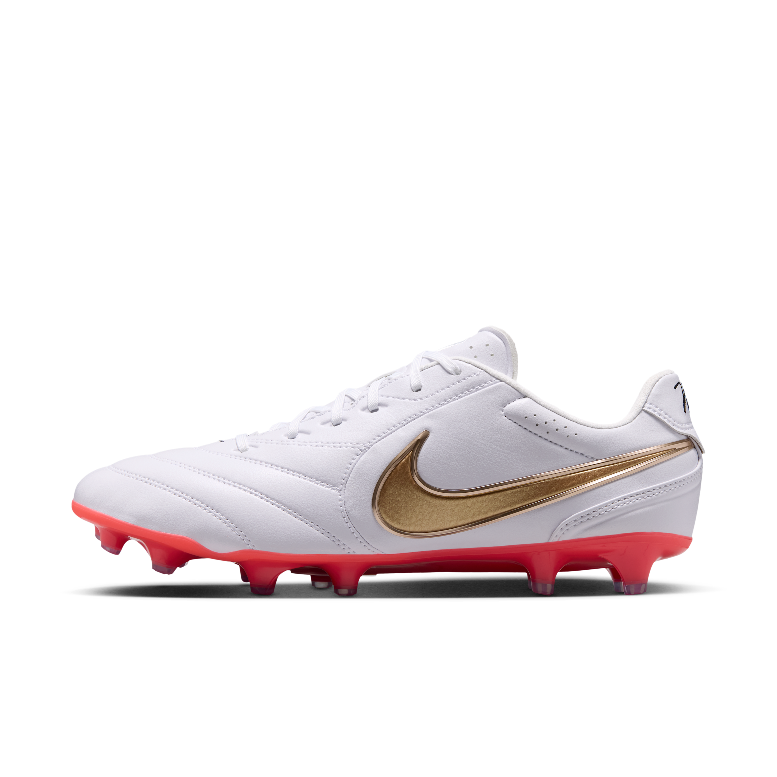 Korki piłkarskie typu low top na twardą murawę Nike Tiempo Ligera Pro - Biel