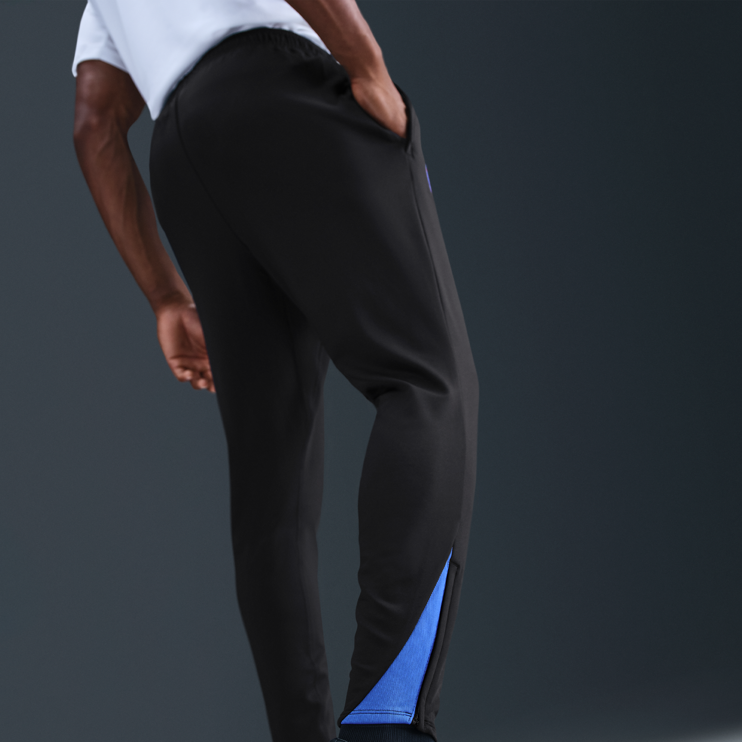 Thumbnail - Paris Saint-Germain Strike Third Nike Dri-FIT Total 90 Fußballhose aus Strickmaterial (Herren) - Schwarz