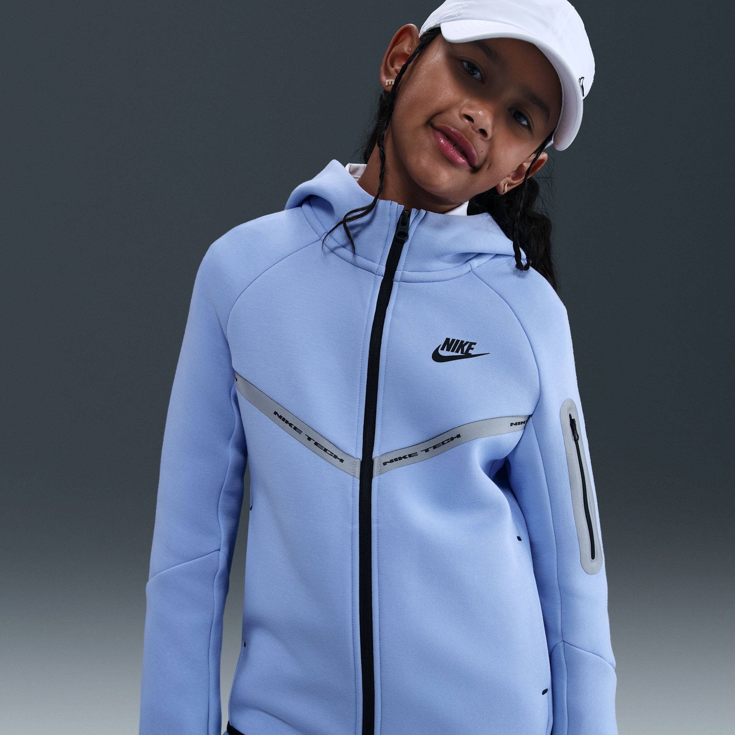 Thumbnail - Nike Tech Fleece Kapuzenjacke für ältere Kinder (Jungen) mit reflektierenden Akzenten - Blau