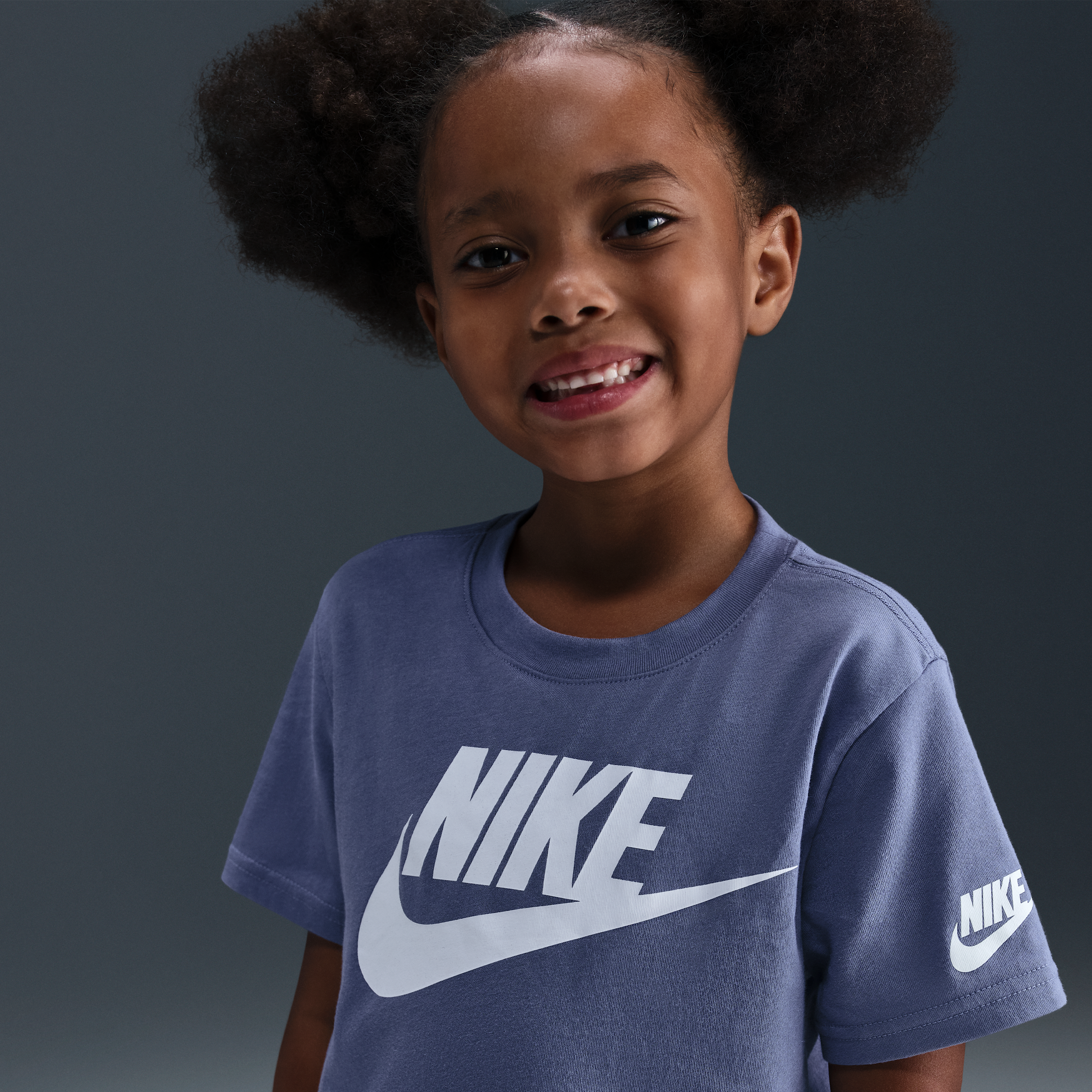 Thumbnail - Nike T-Shirt für jüngere Kinder - Blau