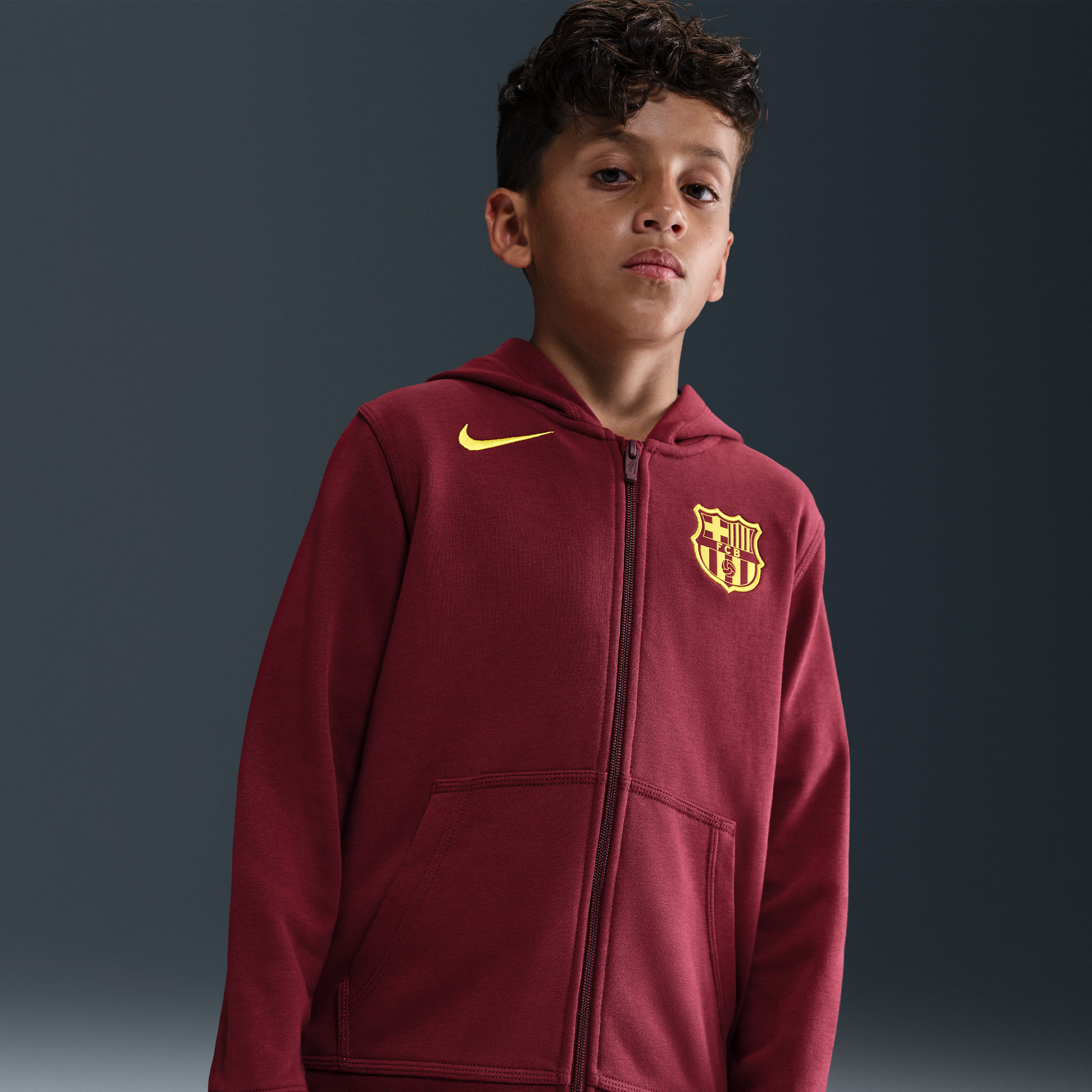 FC Barcelona Club Fourth Older Kids (Boys) Nike Football Full-Zip Hoodie - Red - Cotton/Polyester