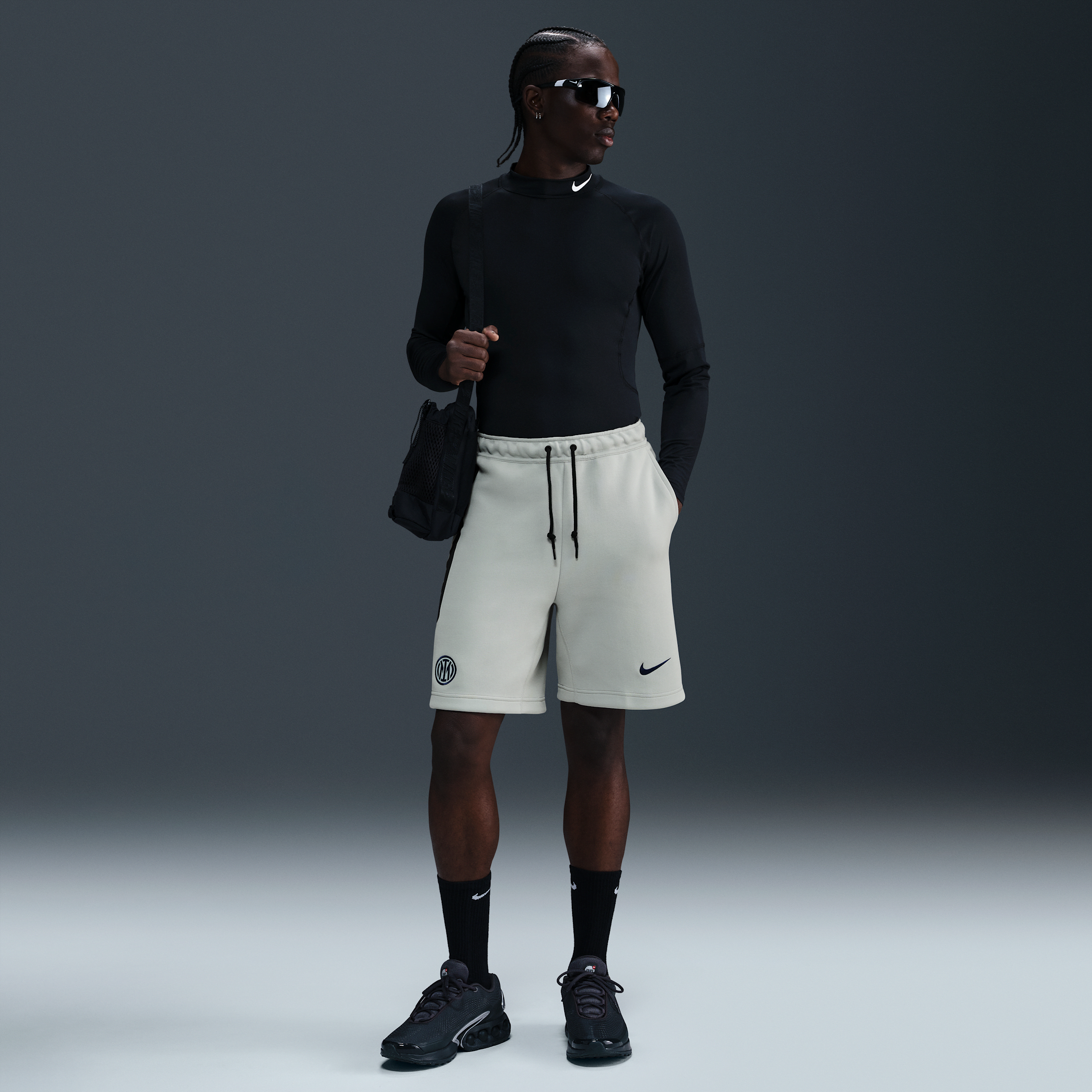 Inter Milan Tech Mens Nike Football Fleece Shorts - Grey - Cotton/Polyester