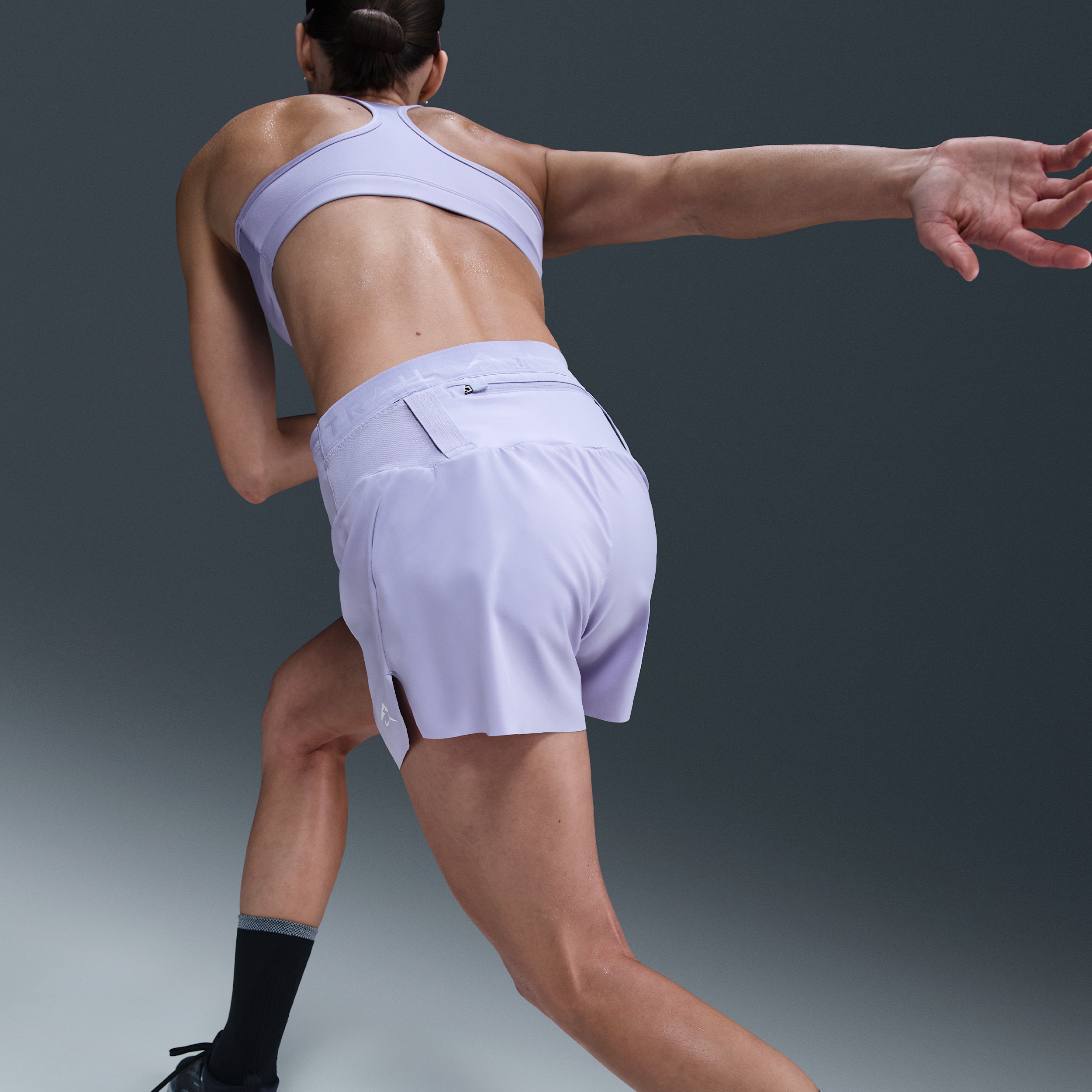 Nike Trail Dri-FIT hardloopshorts met binnenbroekje voor dames Paars