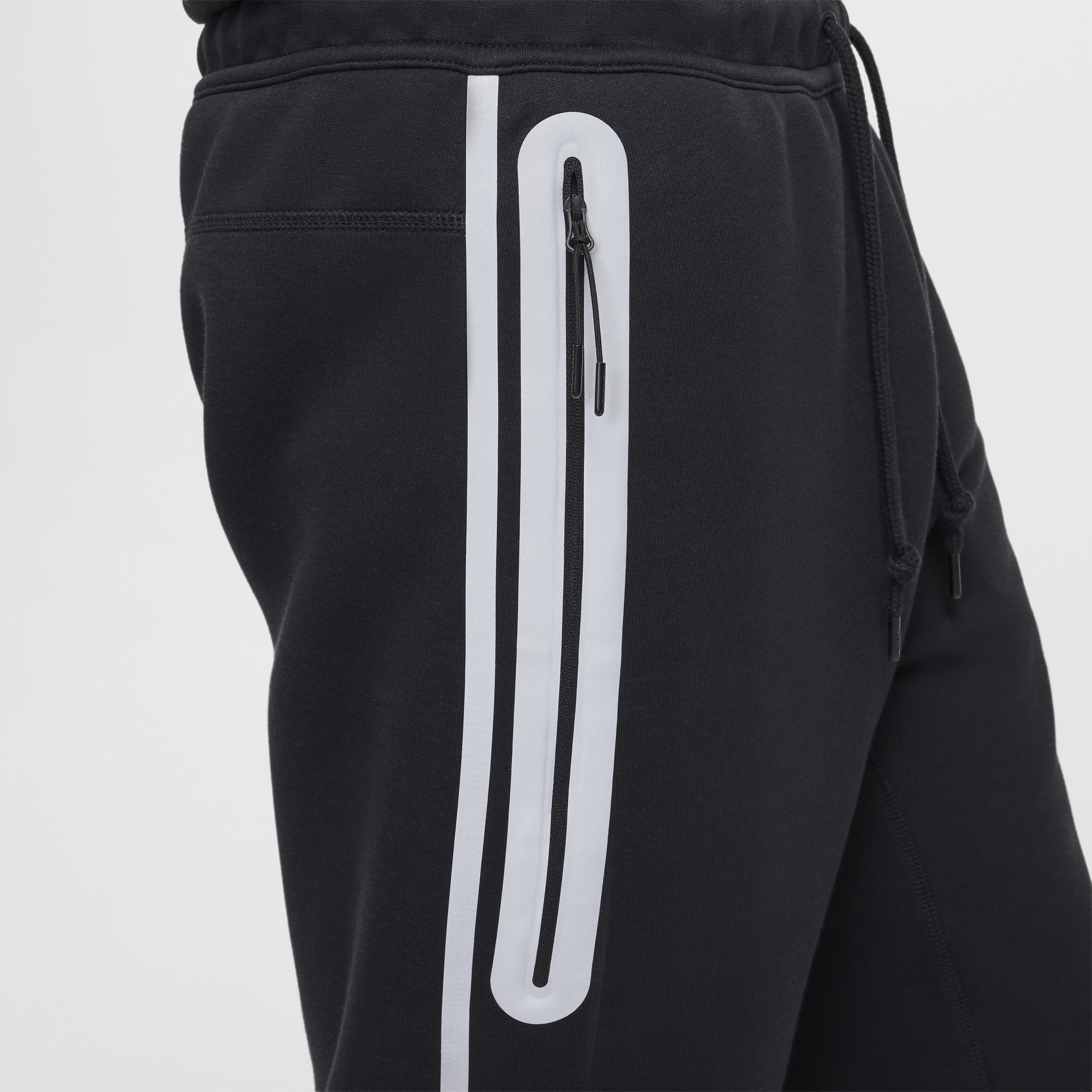 Pantalon de jogging en tissu Fleece à motifs réfléchissants Nike Tech pour homme - Noir