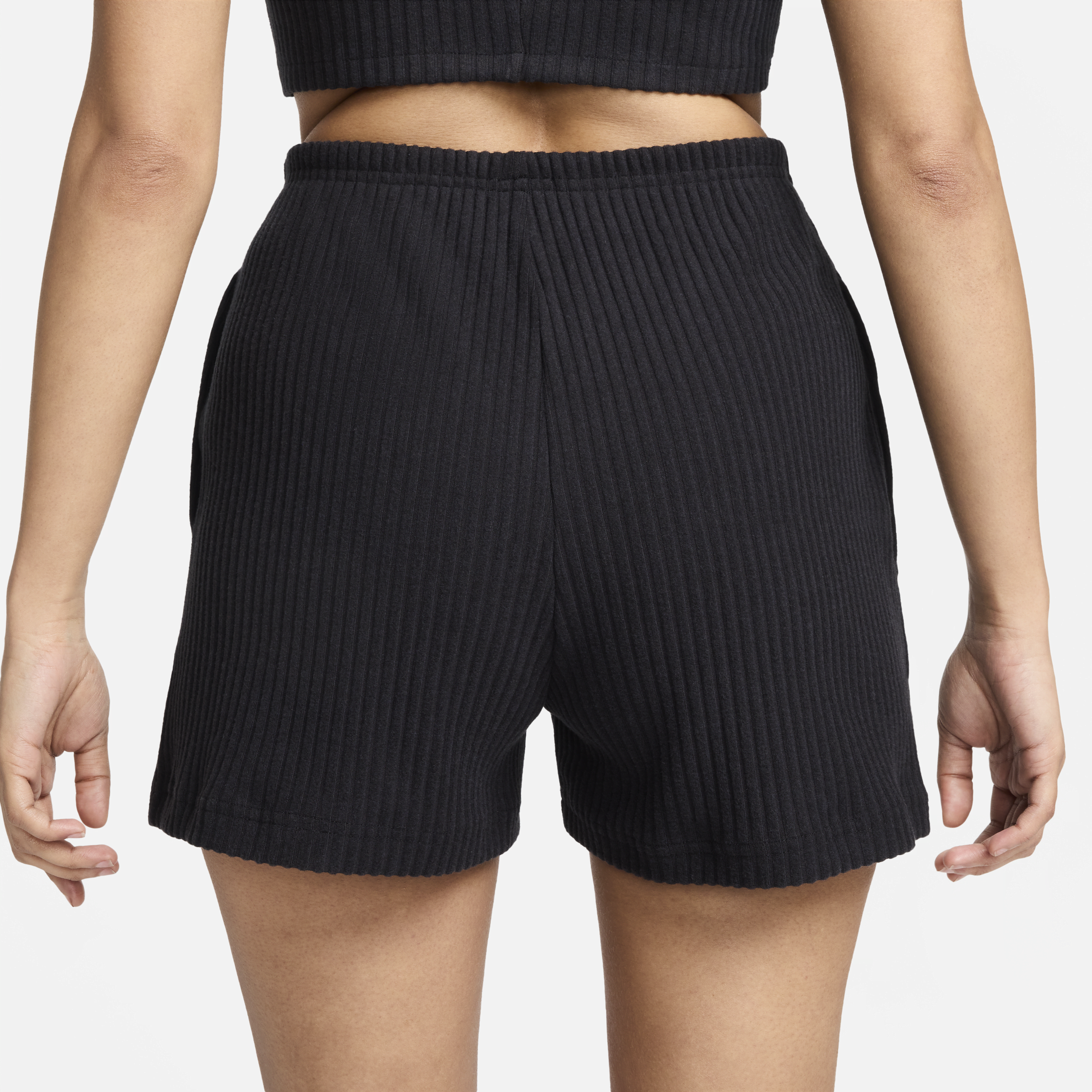 Nike Sportswear Chill Knit geribbelde damesshorts met hoge taille (8 cm) Zwart