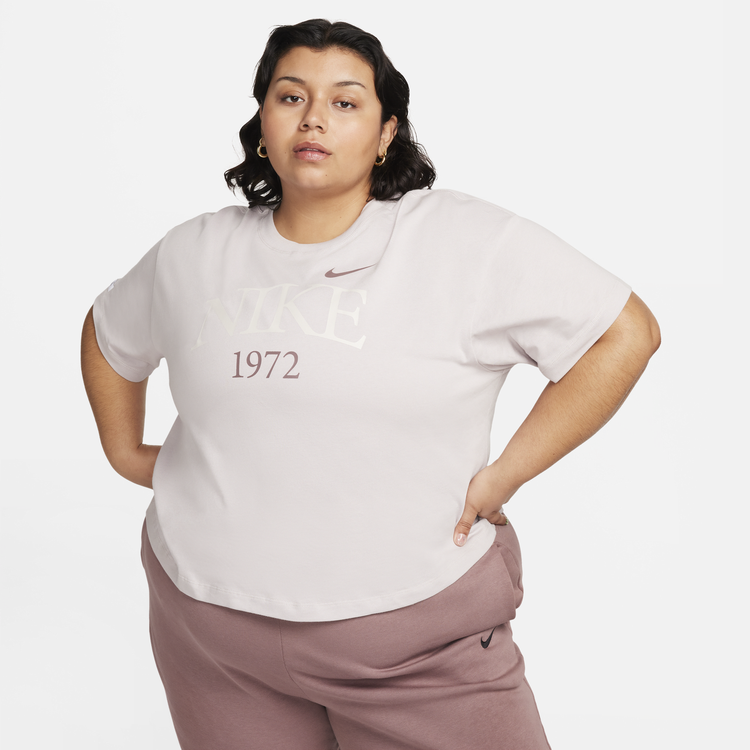 Nike Sportswear Classic T-shirt voor dames (Plus Size) Paars