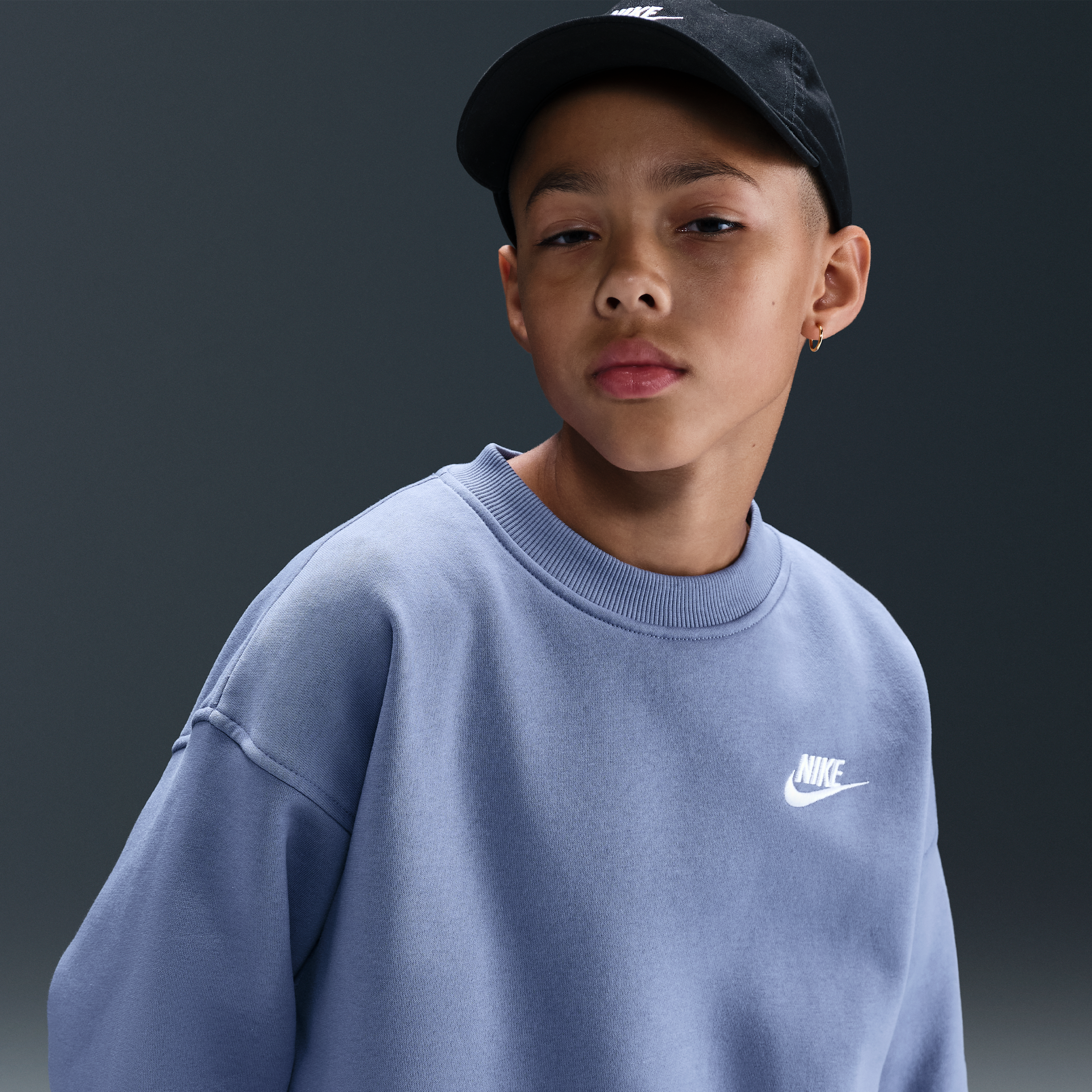 Thumbnail - Nike Club Fleece Oversize-Sweatshirt (ältere Kinder) - Blau