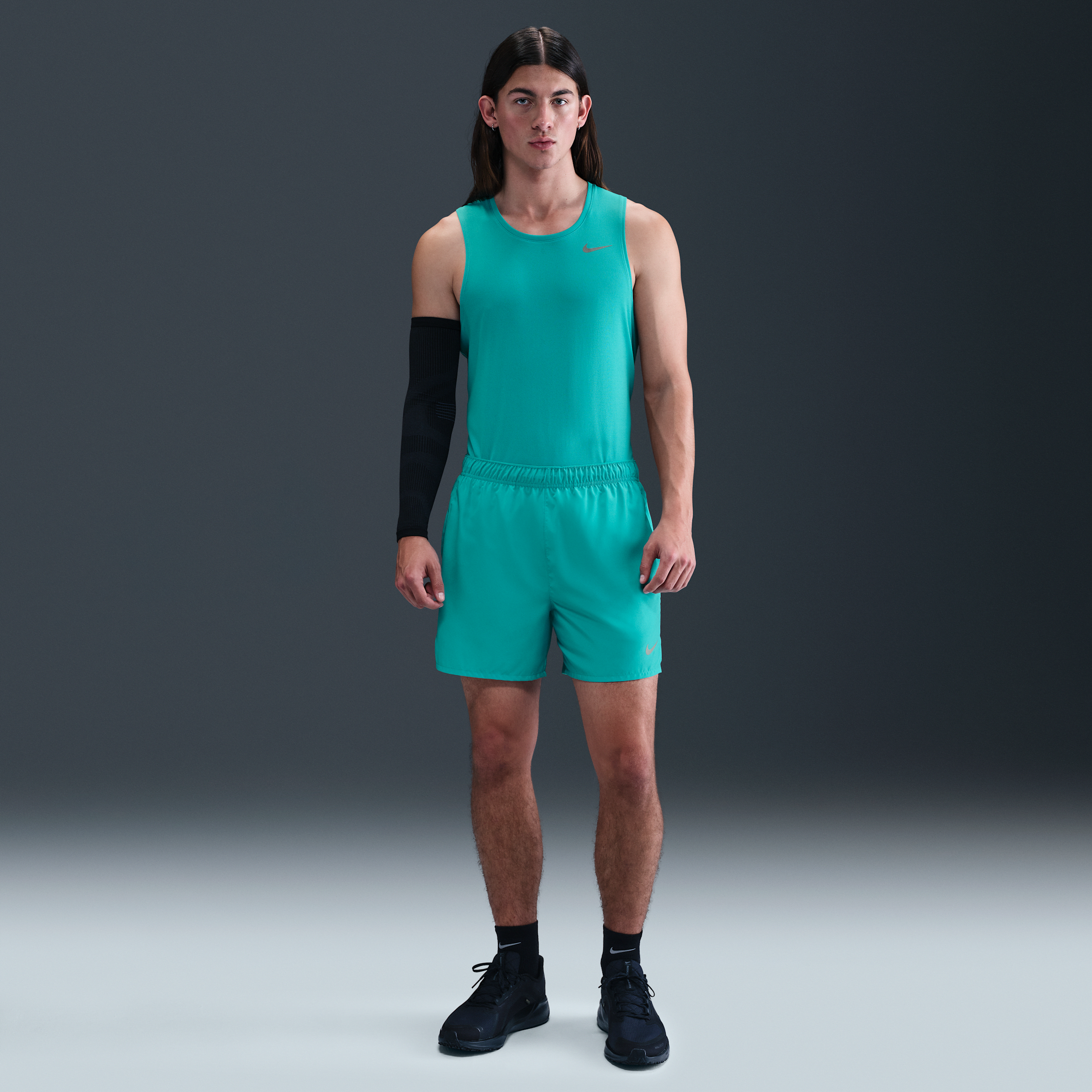 Short de running avec sous-short intégré 13 cm Dri-FIT Nike Challenger pour homme - Vert