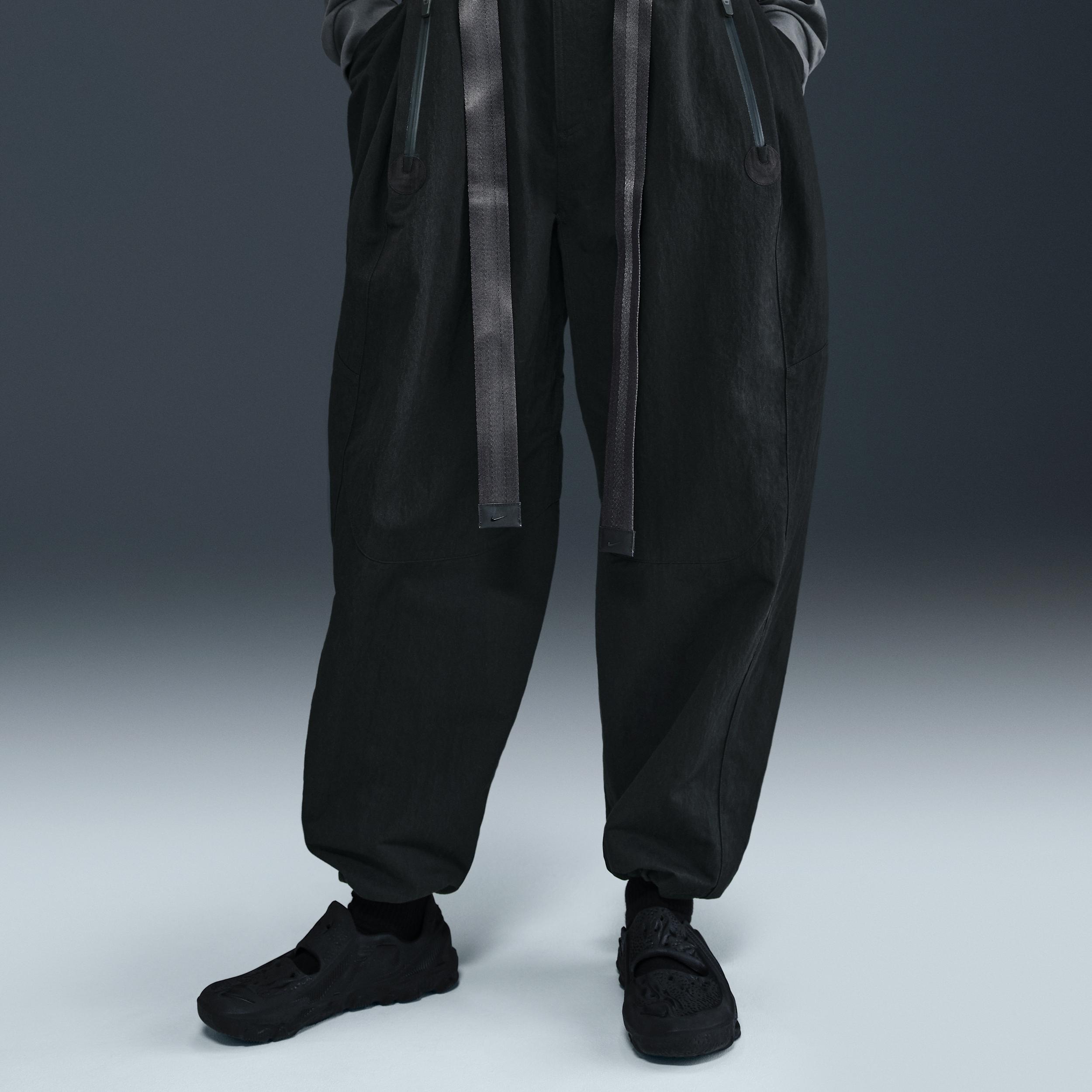 Nike ISPA Adapt Wrap Pant Black | HF6404-010 | FOOTY.COM