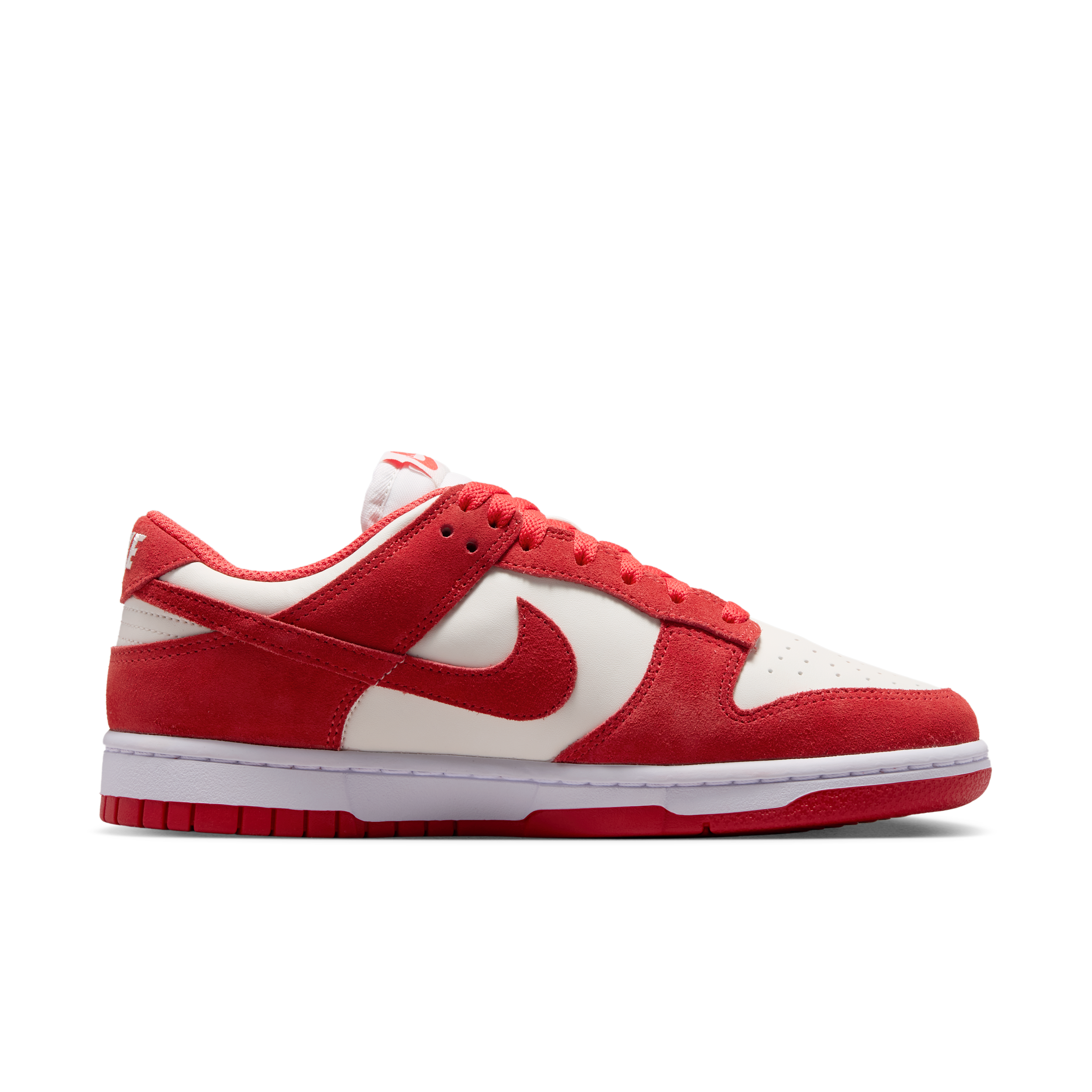Chaussure Nike Dunk Low Suede pour femme - Blanc - IO4244-103