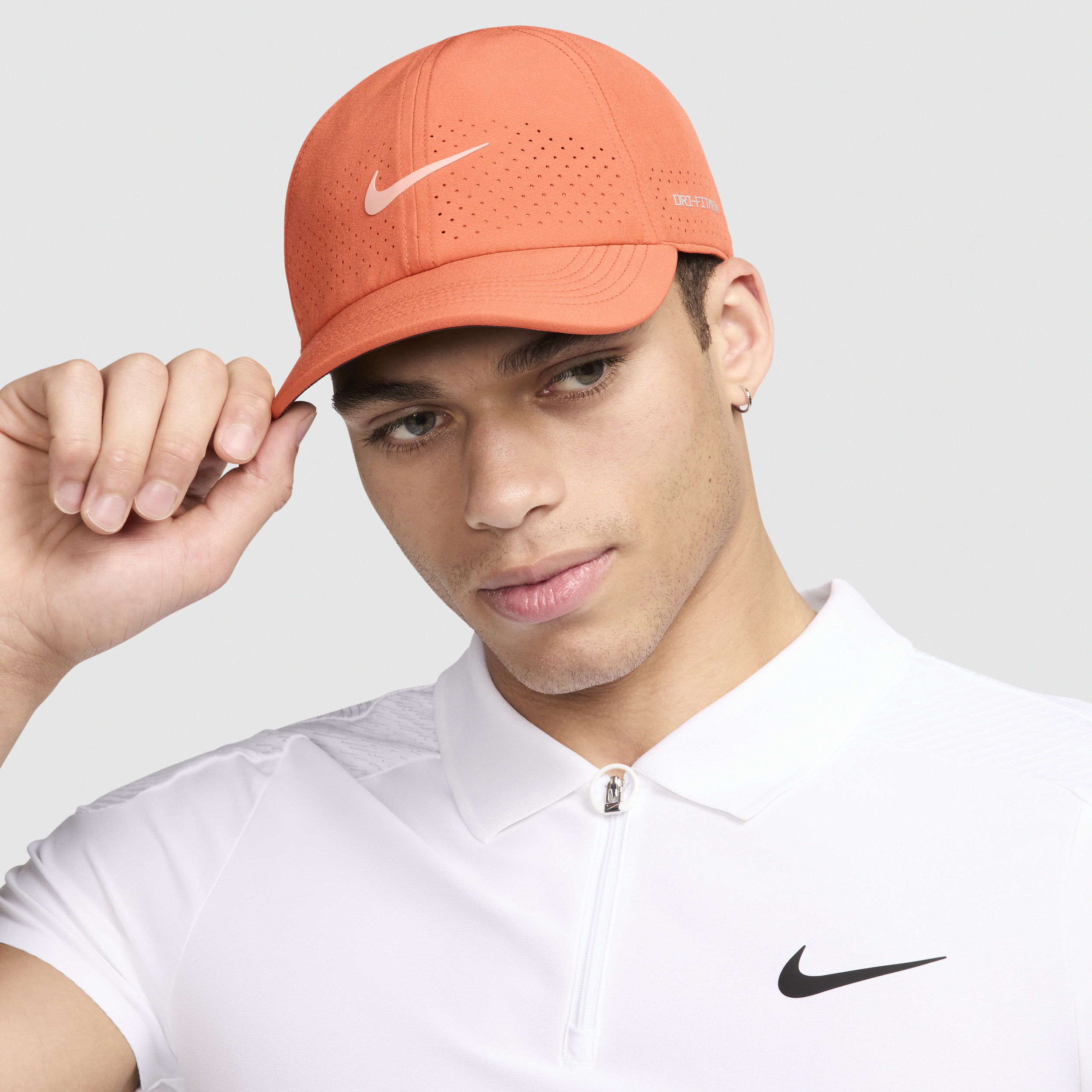 Nike Dri-FIT ADV Club ongestructureerde tennispet Oranje