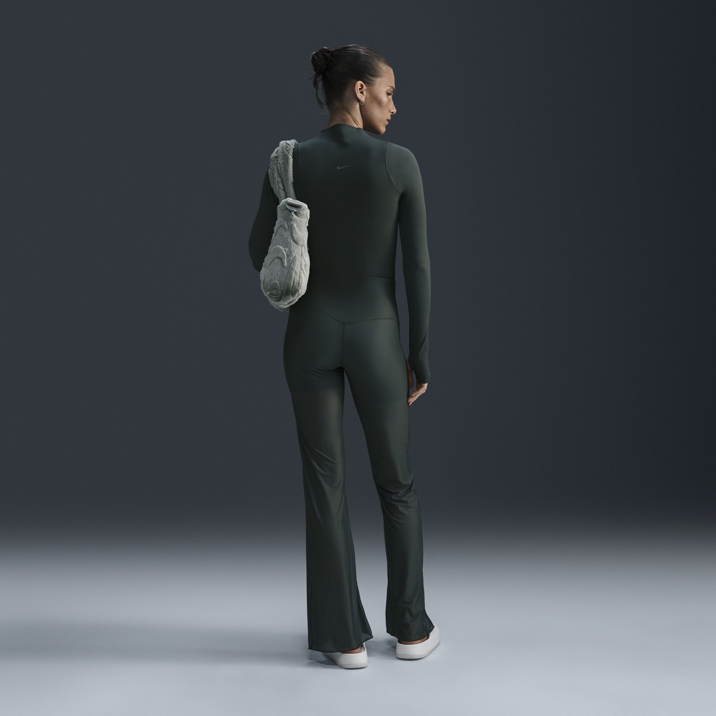 Pantalon long taille haute à maintien léger Nike Zenvy Sheer pour femme - Vert