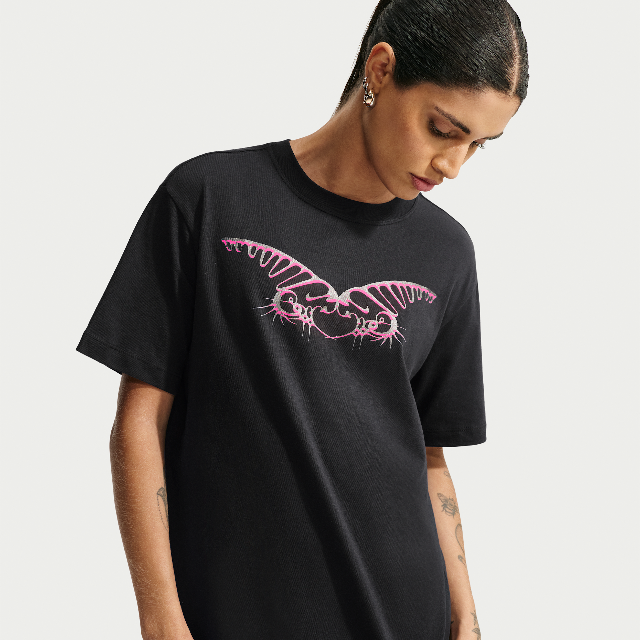 Nike -T-shirt til kvinder - sort