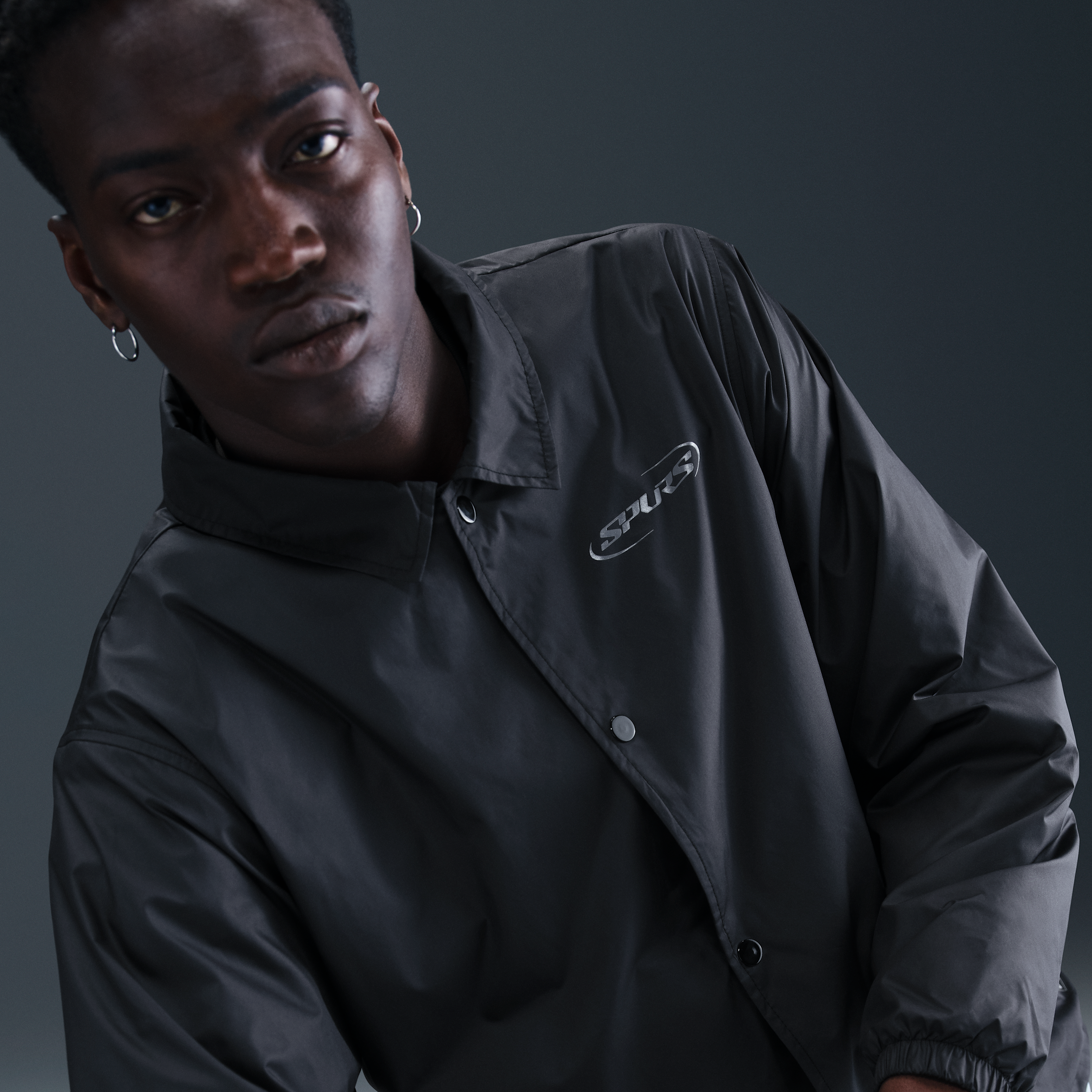 Thumbnail - Tottenham Hotspur Club Nike Fußball-Coaches-Jacke (Herren) - Schwarz