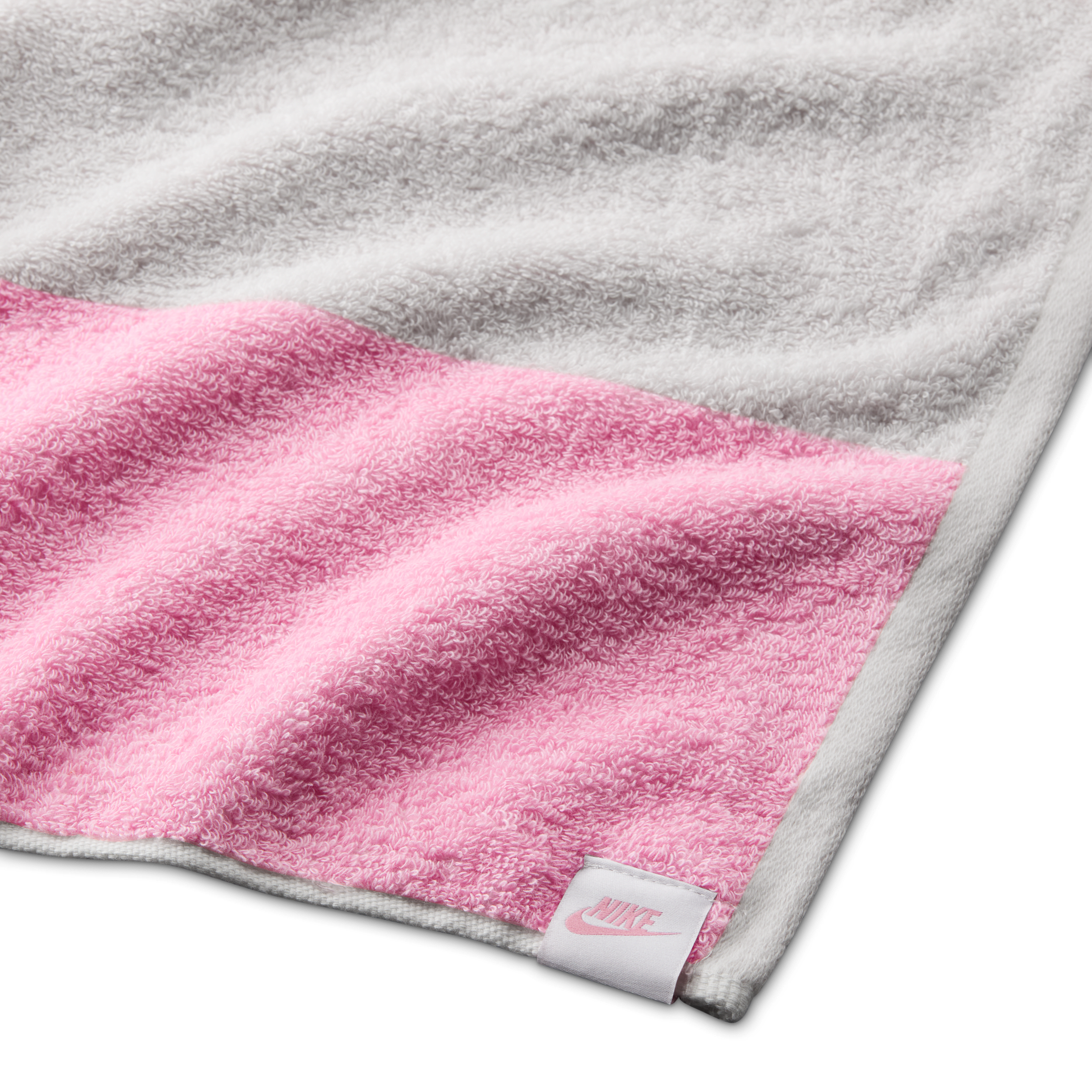 Thumbnail - Nike Club Poolhandtuch - Pink
