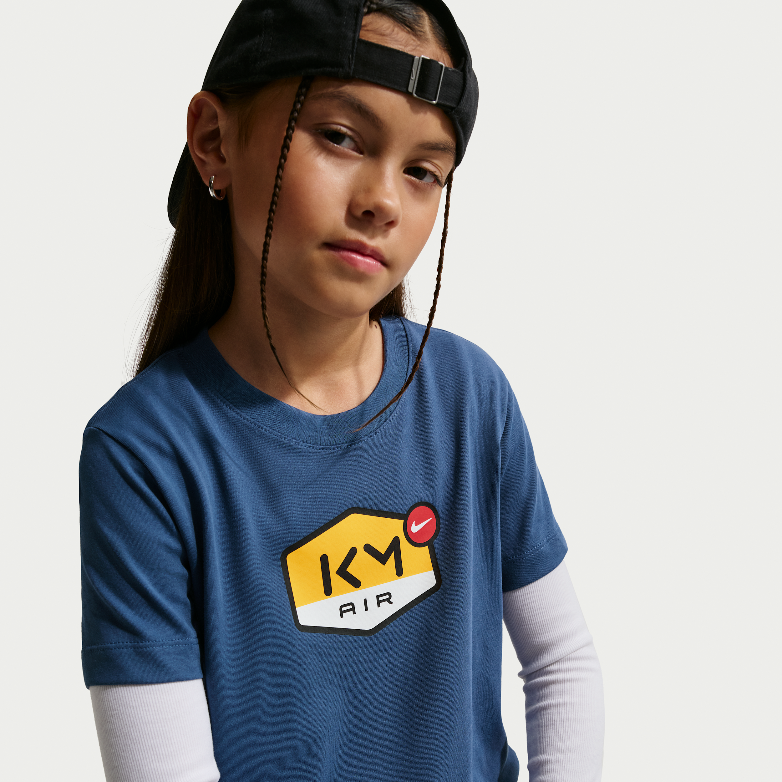 Thumbnail - Kylian Mbappé T-Shirt mit Dri-FIT-Technologie (ältere Kinder) - Blau