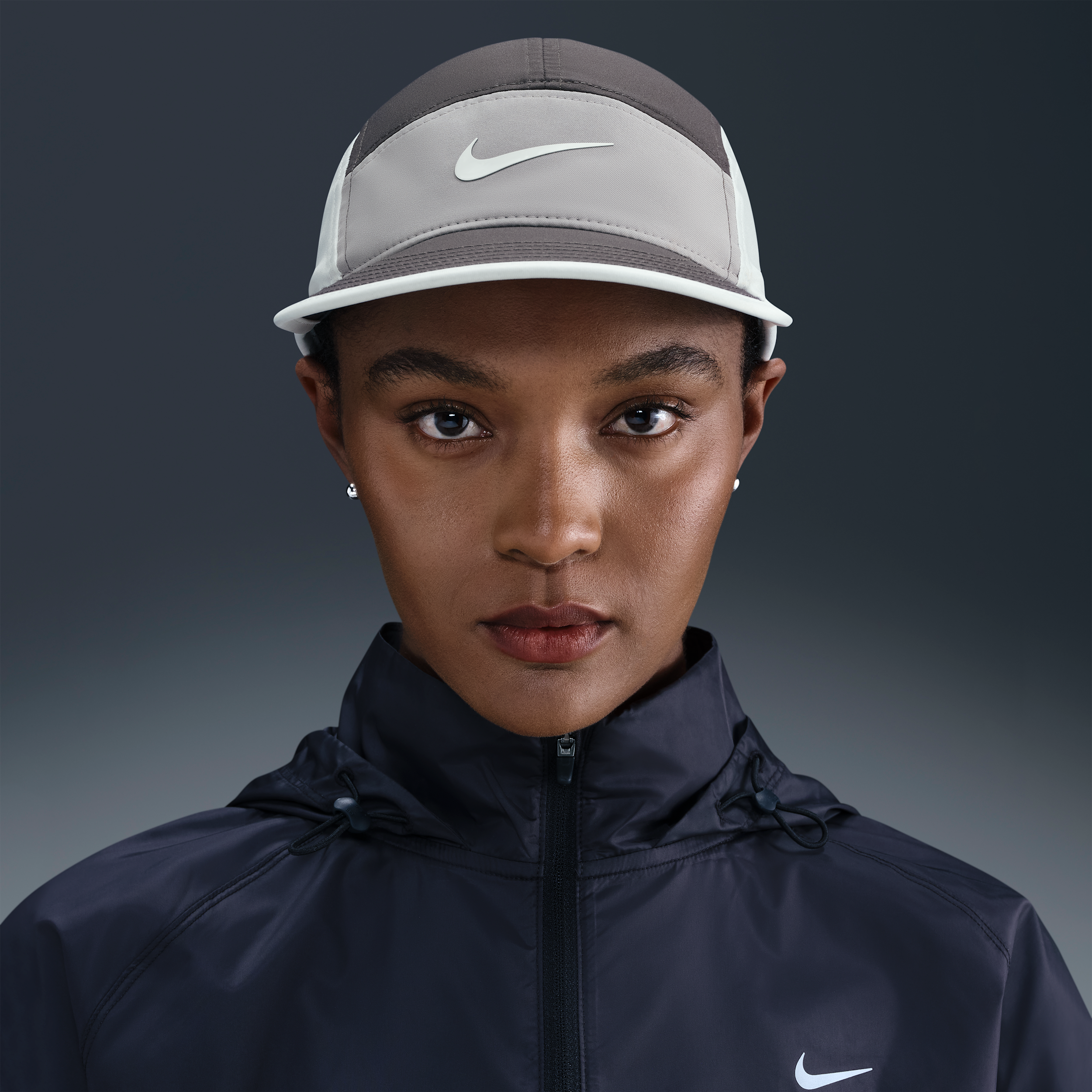 Thumbnail - Nike Fly Dri-FIT unstrukturierte Swoosh-Cap - Braun