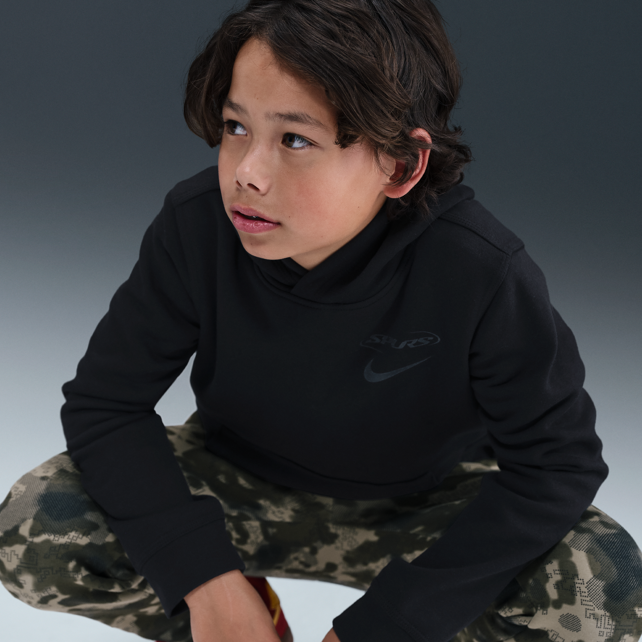 Thumbnail - Tottenham Hotspur Club Nike Fußball-Hoodie für ältere Kinder (Jungen) - Schwarz