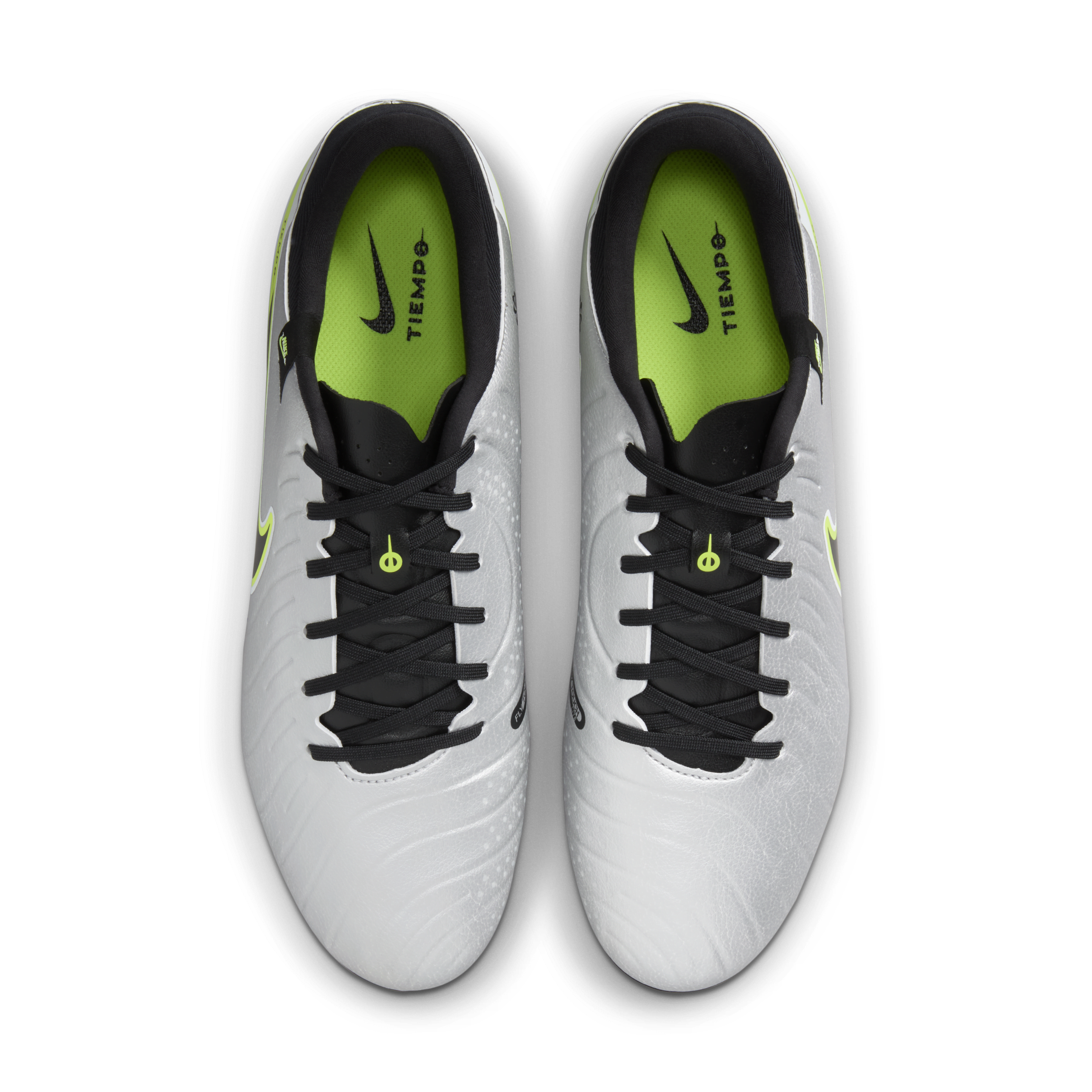 Chaussure de foot basse à crampons pour terrain gras Nike Tiempo Legend 10 Academy - Gris